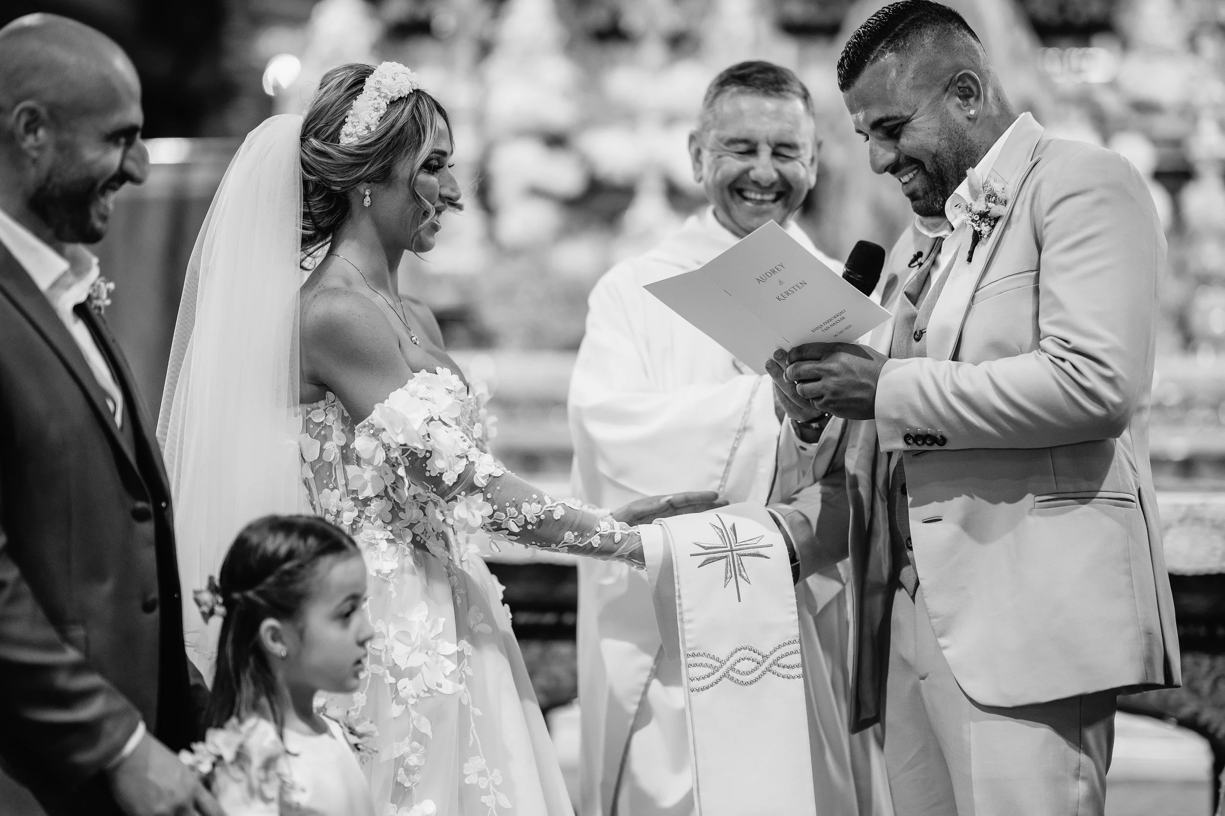 Audrey & Kerstin's Wedding at the Saluting Battery, Valletta_0036.jpg