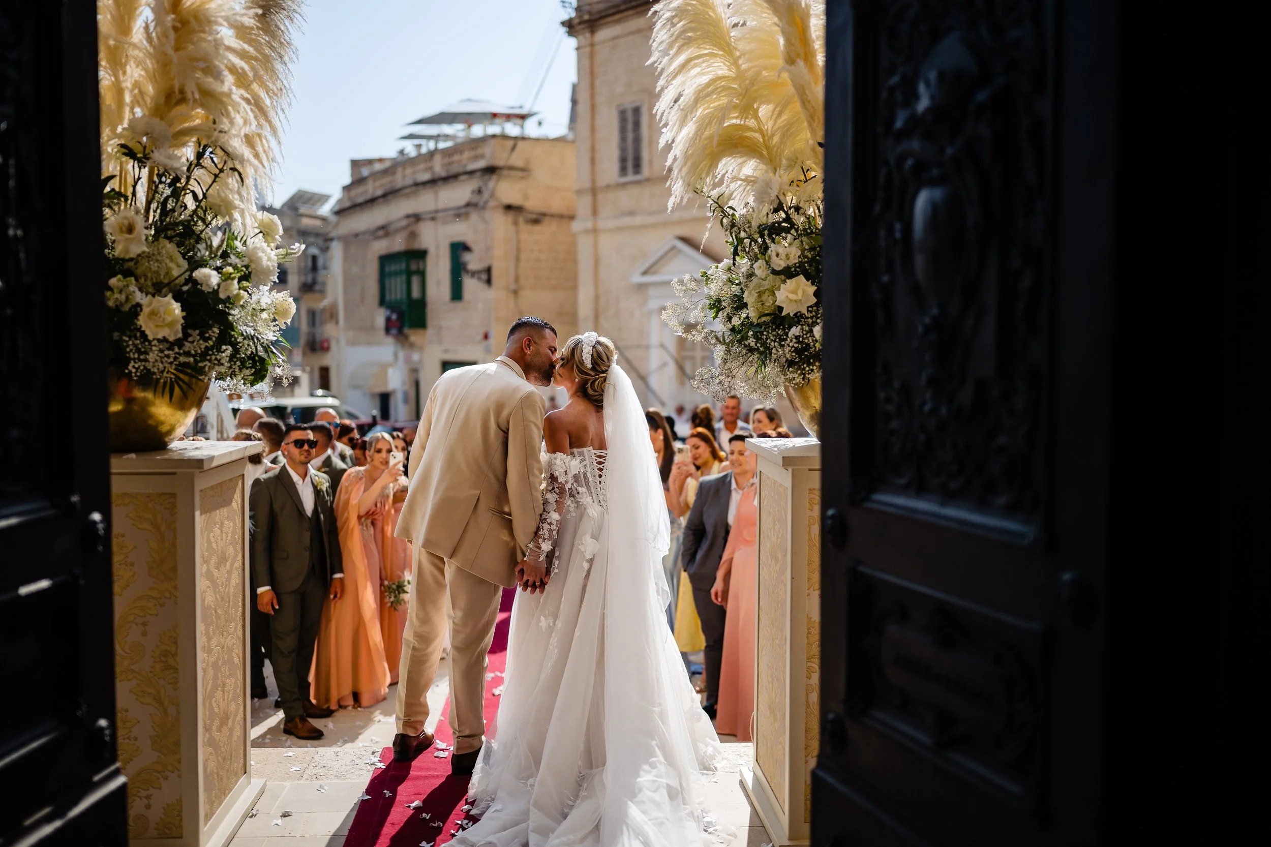 Audrey & Kerstin's Wedding at the Saluting Battery, Valletta_0041.jpg