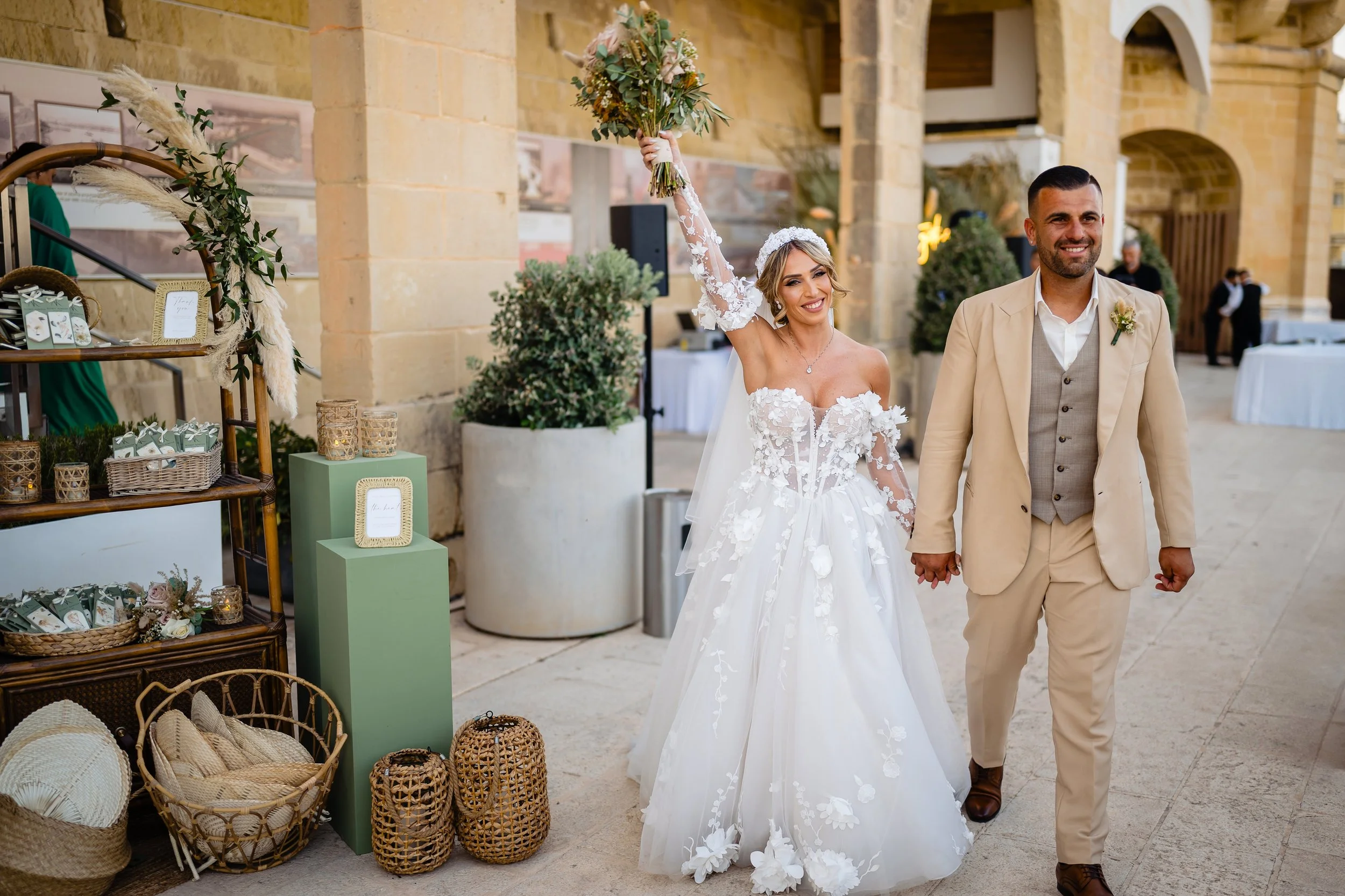 Audrey & Kerstin's Wedding at the Saluting Battery, Valletta_0054.jpg