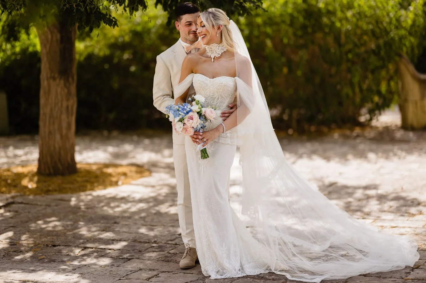 Katie &amp; Roman ❤️

Venue: @villabologna
Wedding Planner: @sarahyoungevents