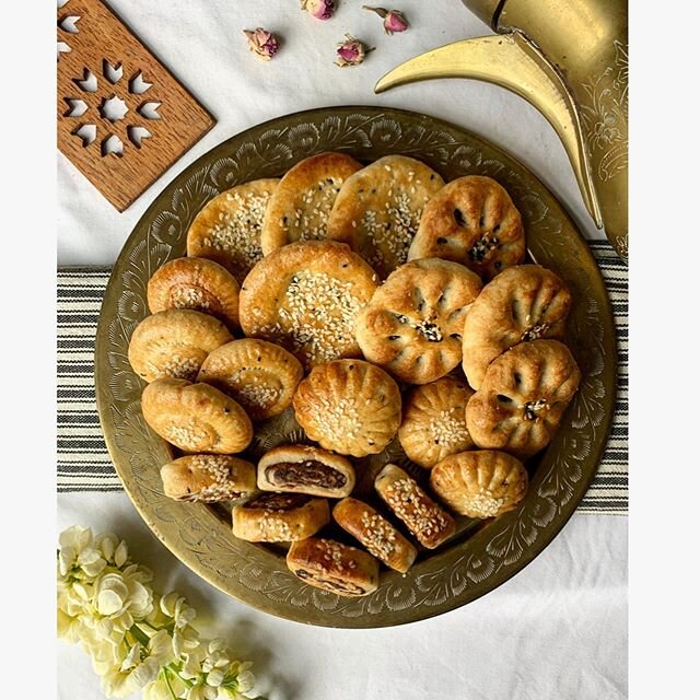 Kleicha | كليچة
.
.
.
.
Now available online!

#kleicha
&lrm;#كليچة
#datecookies
#instafood
#foodporn
#foodstagram
#foodie
#arabicfood
#toplondoneats
#londonfood
#london
#baking 
#omzcatering
#chefomz 
#ramadan
&lrm;