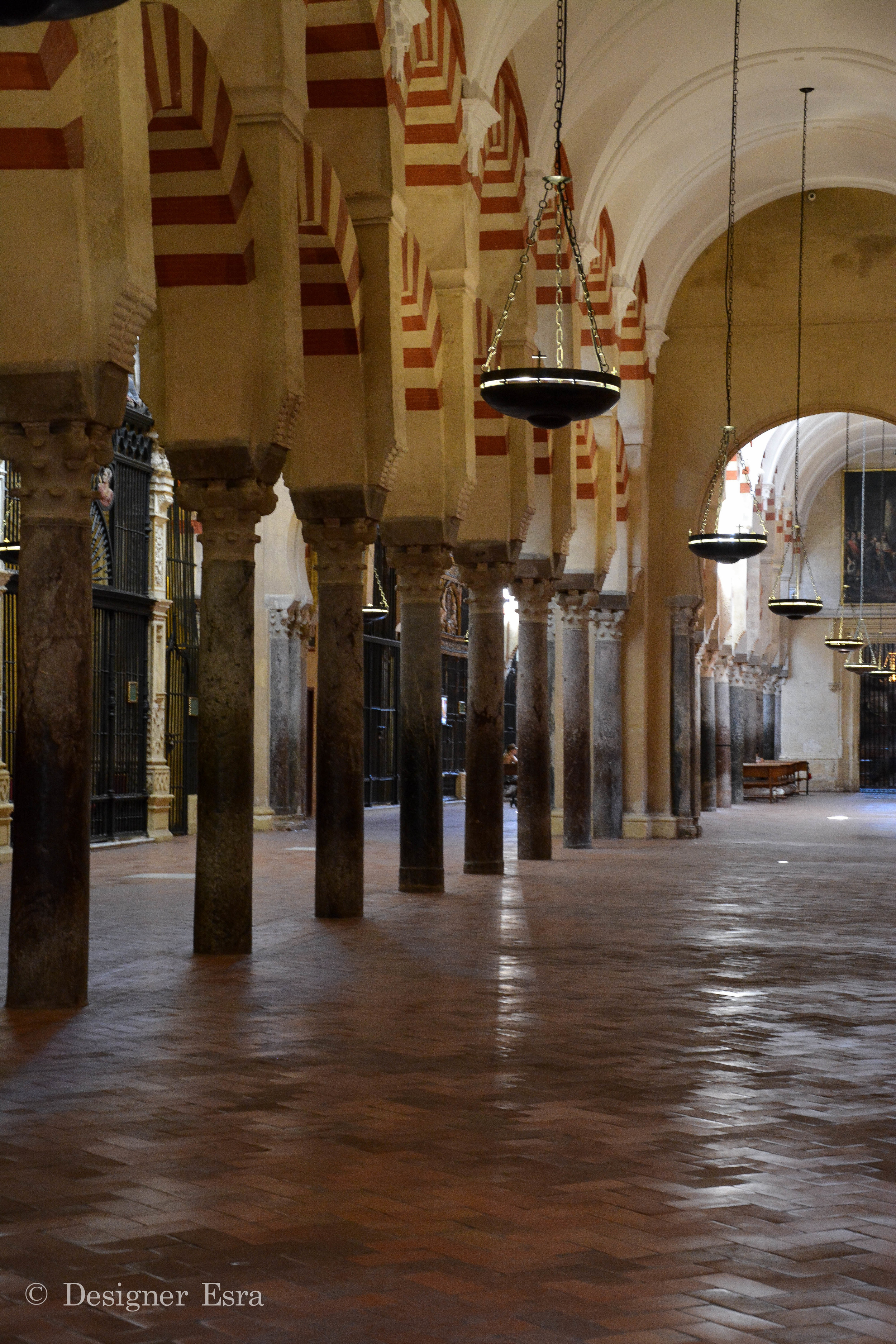 Columns in Islamic Architecture 