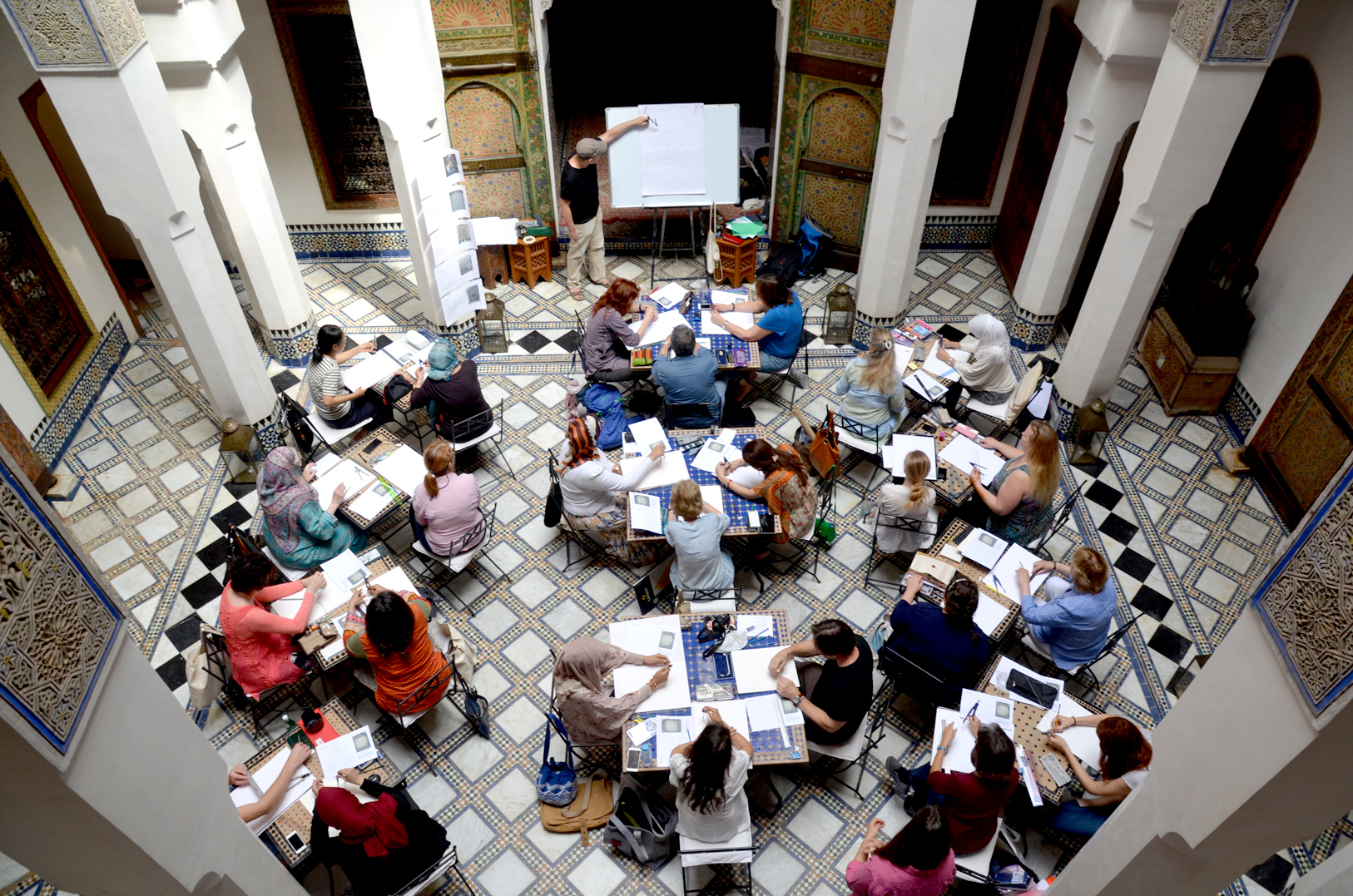  The class in&nbsp;  Dar Seffarine    Photo Taken by&nbsp; the Art of Islamic Pattern&nbsp;  