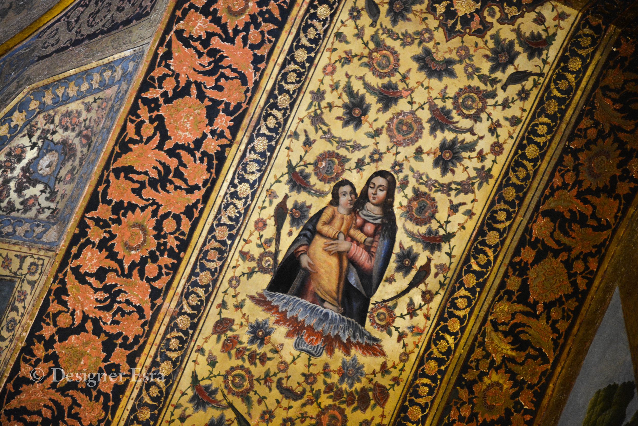 Church details in Esfahan 