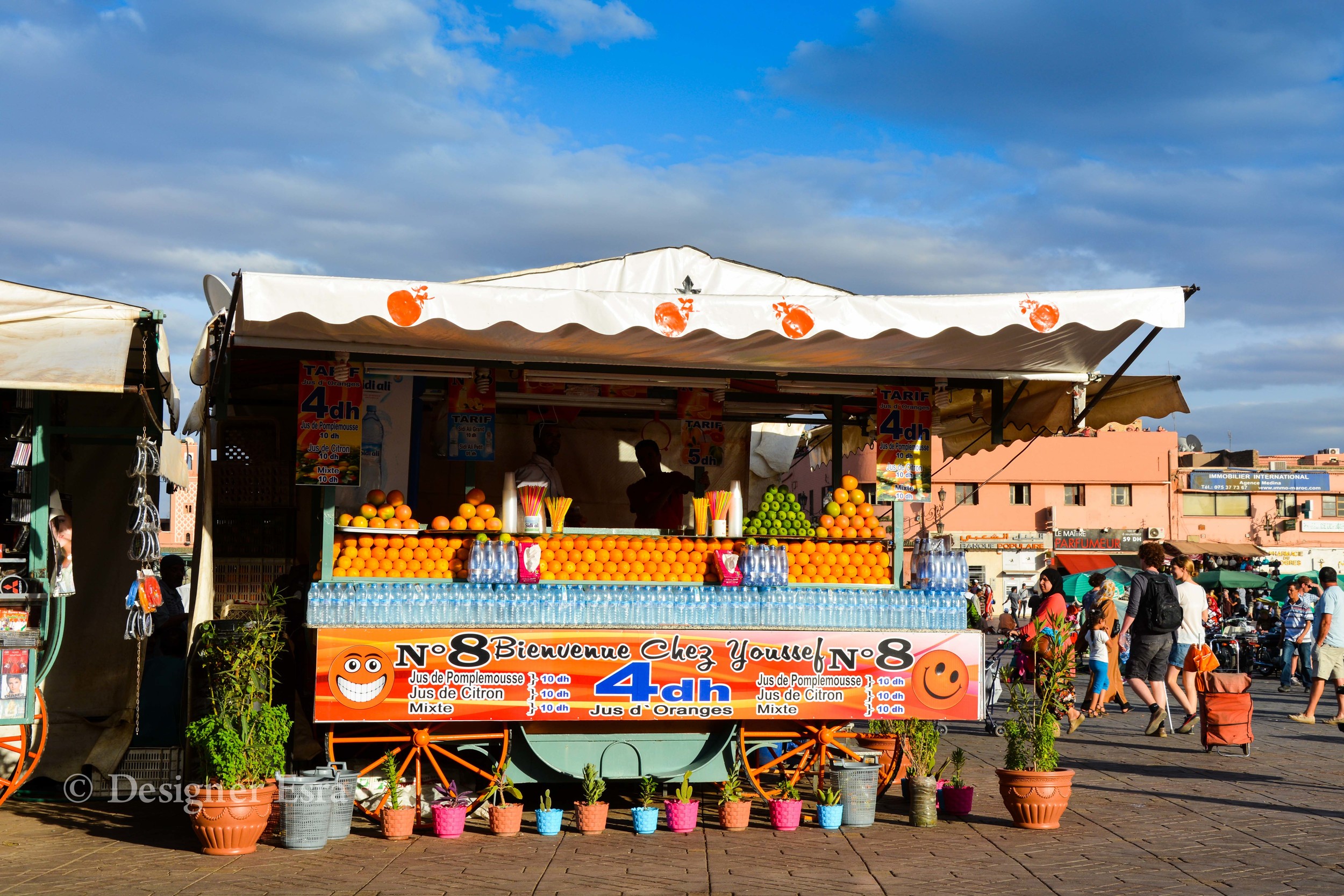 Orange Juice stand in Jame Fana