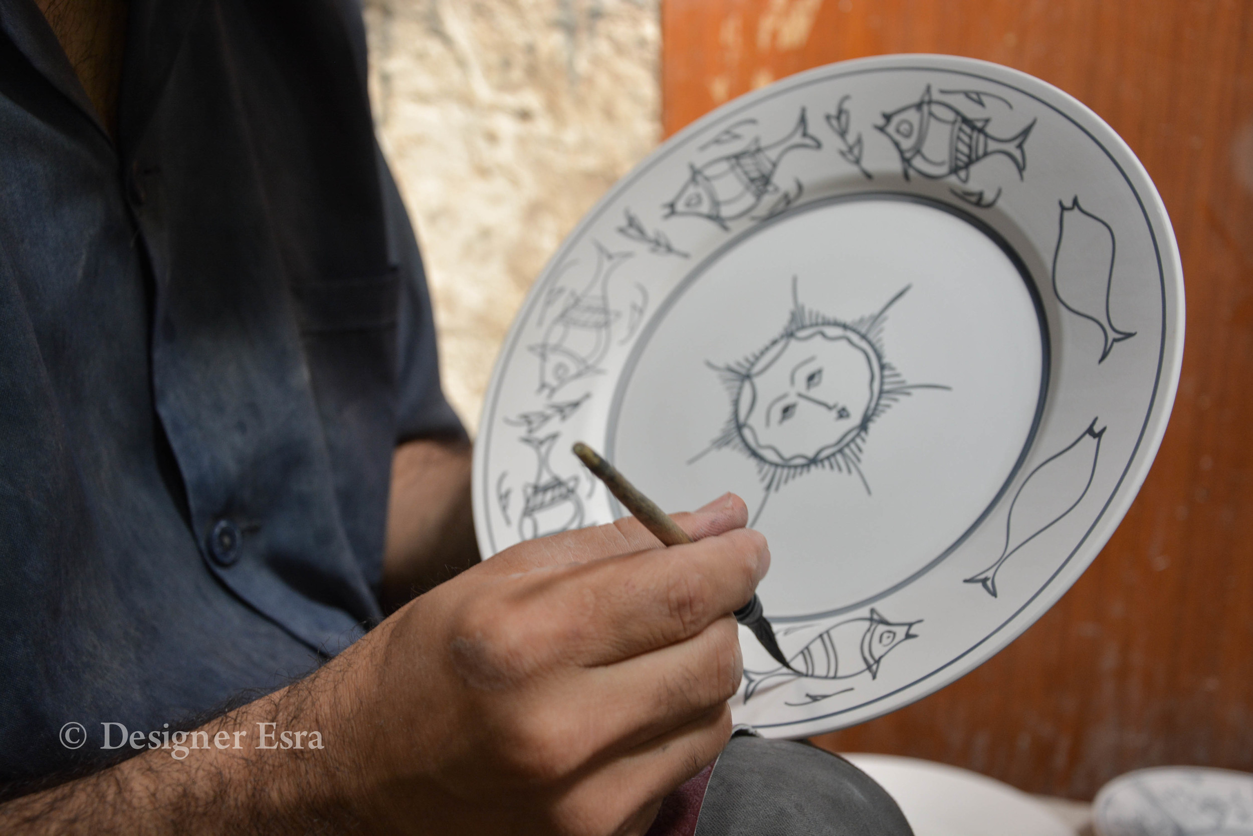Drawing on Bisque in Iran 