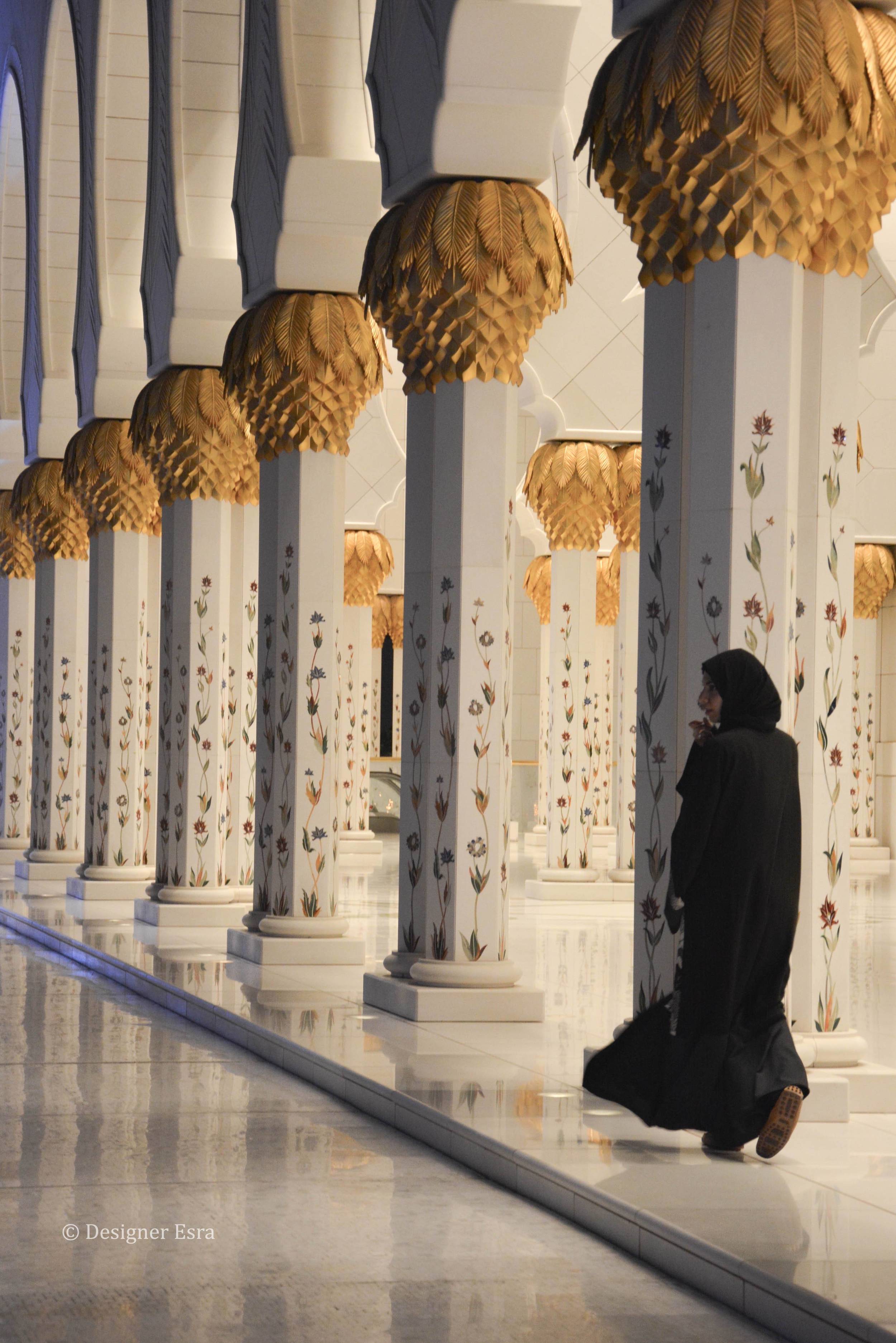 Floral Columns in Sheikh Zayed Grand Mosque 
