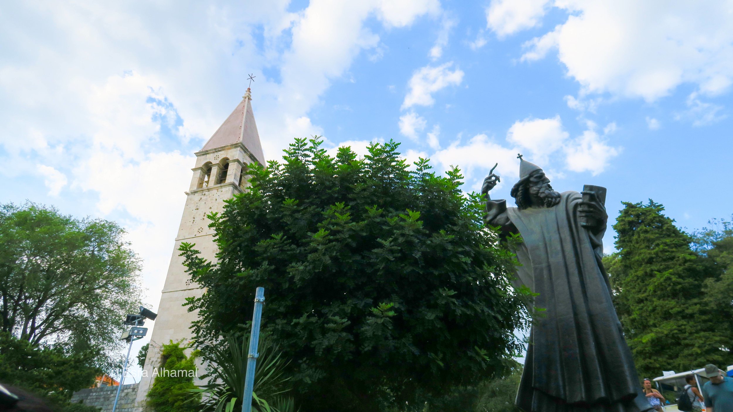 Statue of Grgur Ninski