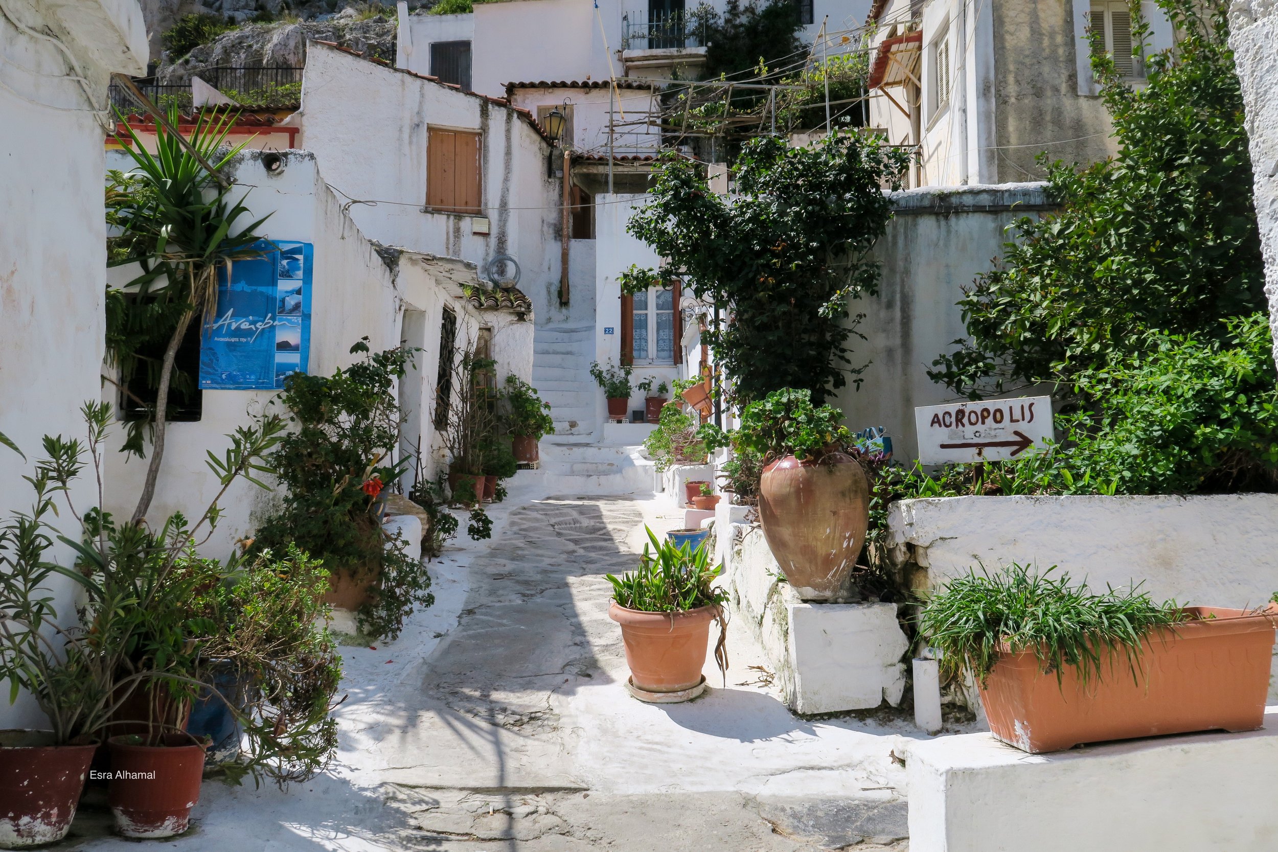 Plaka, Heading to Acropolis