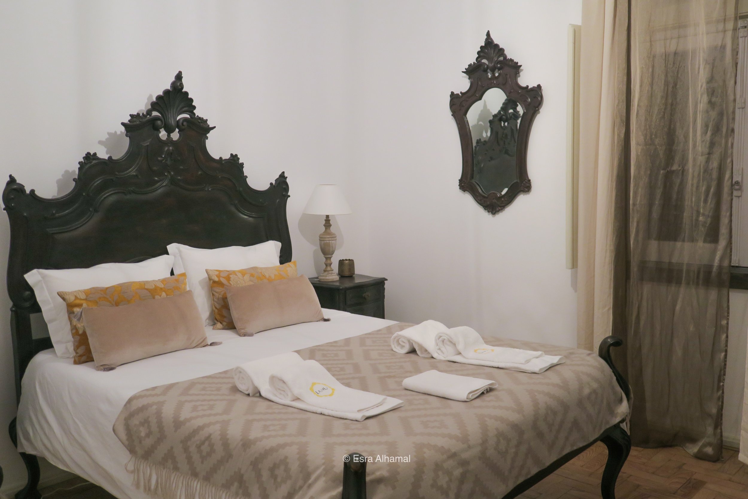 Lanui Master bedroom in Sintra