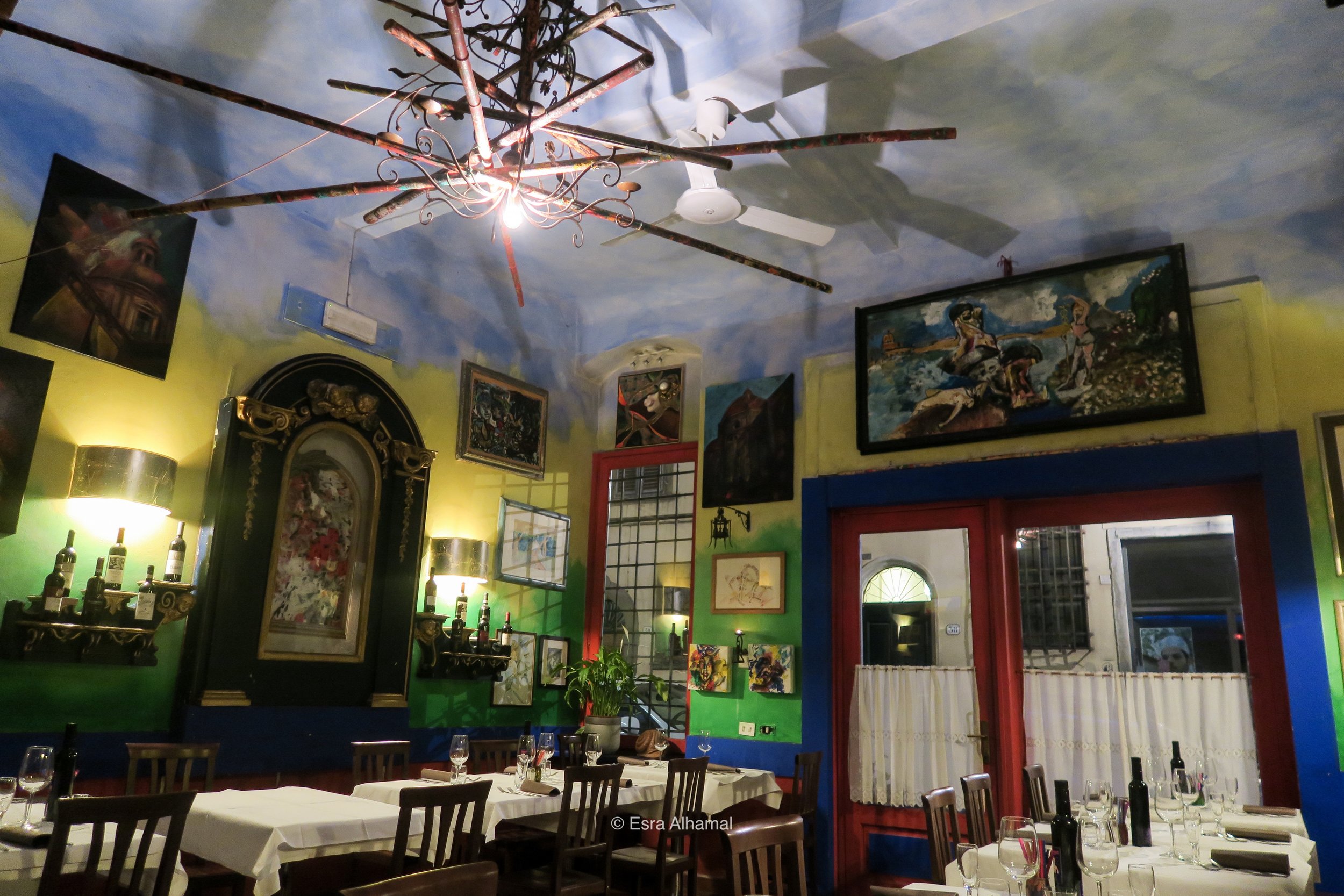 Restaurant interior design in Italy