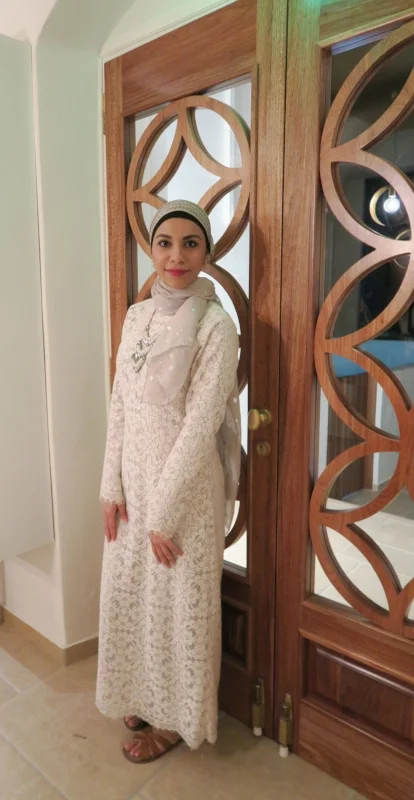 holiday modest dresses