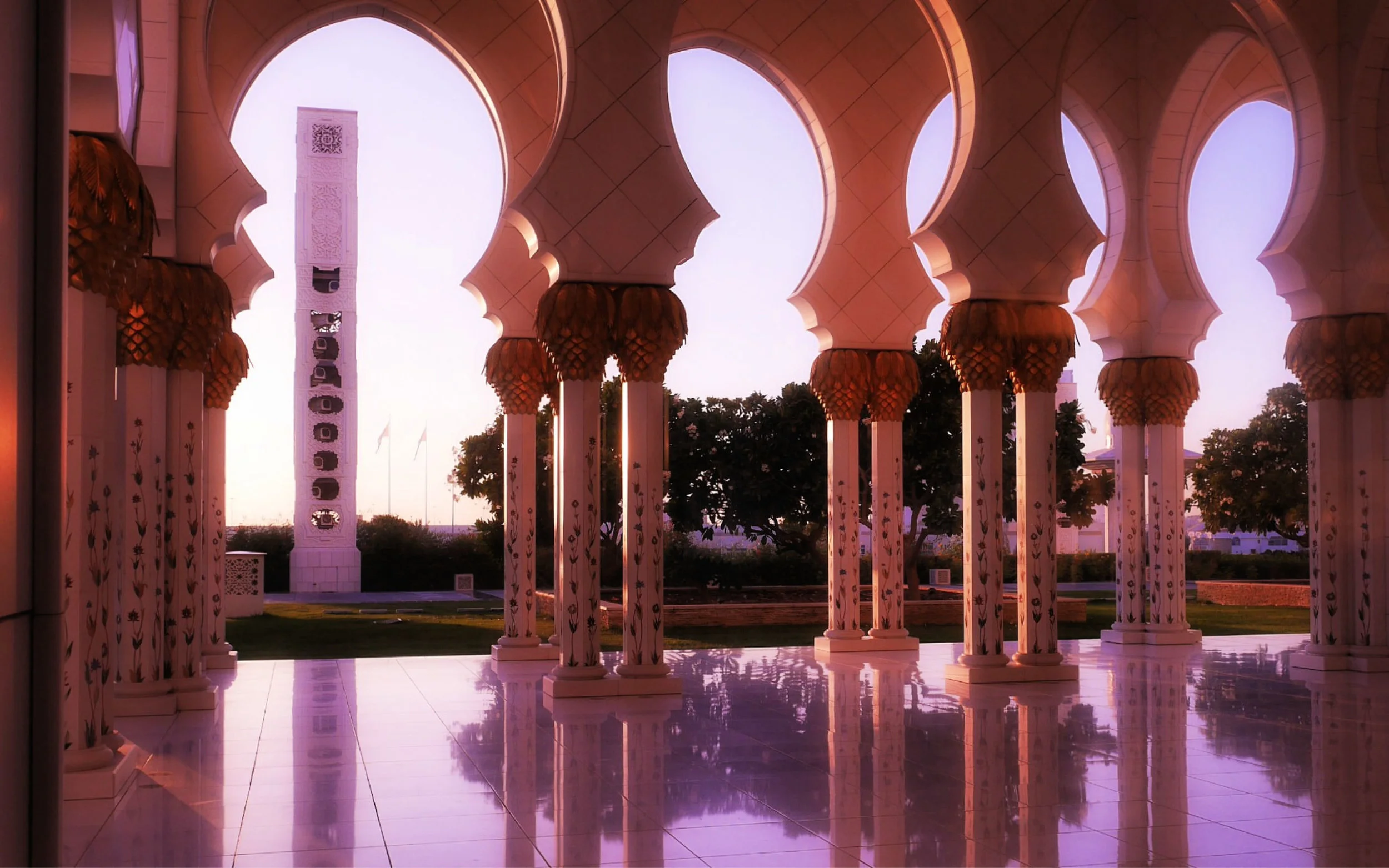 The Grand Mosque. Image credit Keri Hedrick – Our Globetrotters