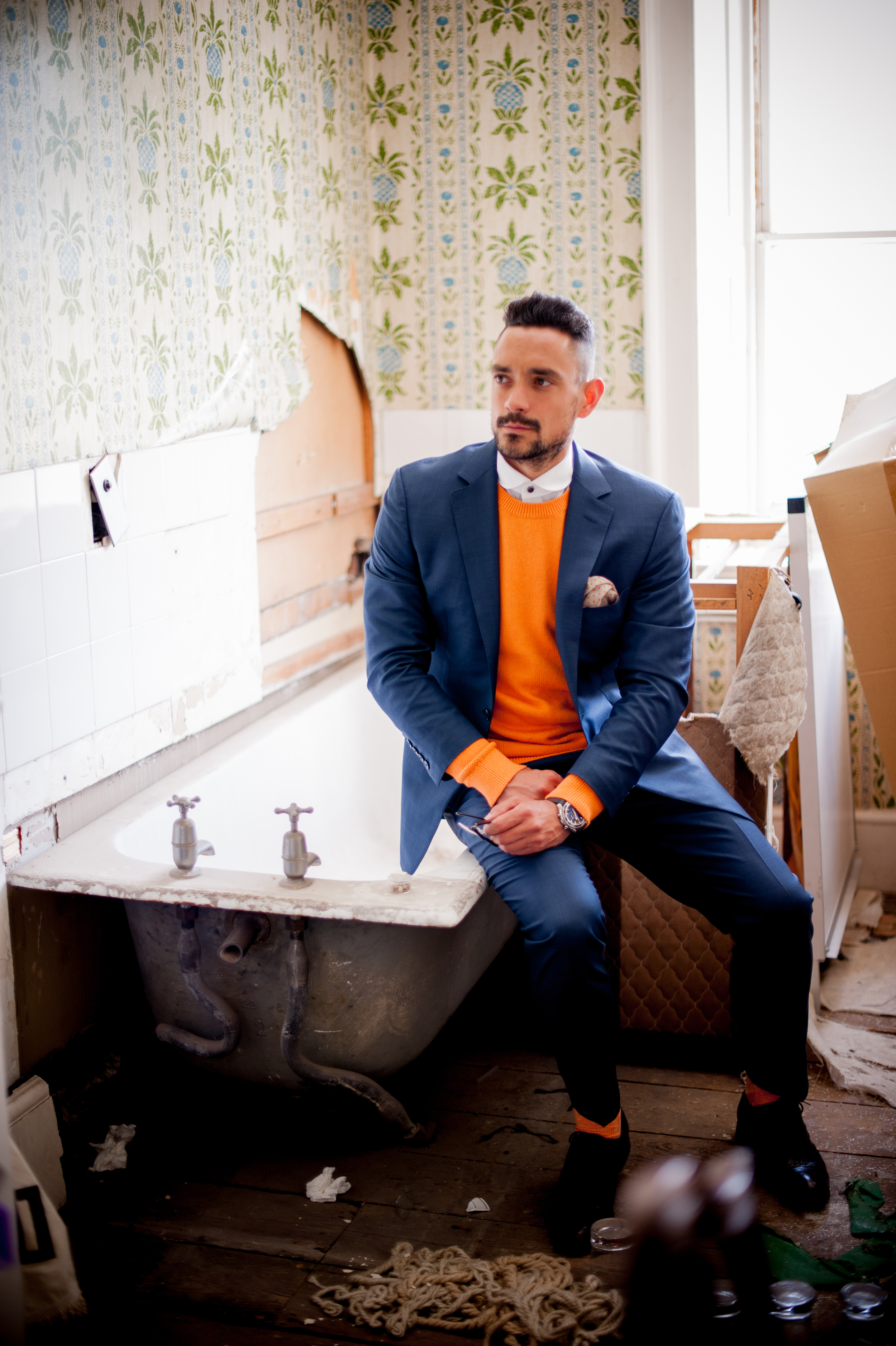 COLOUR MATCHING - ORANGE & NAVY - SMART FORMAL
