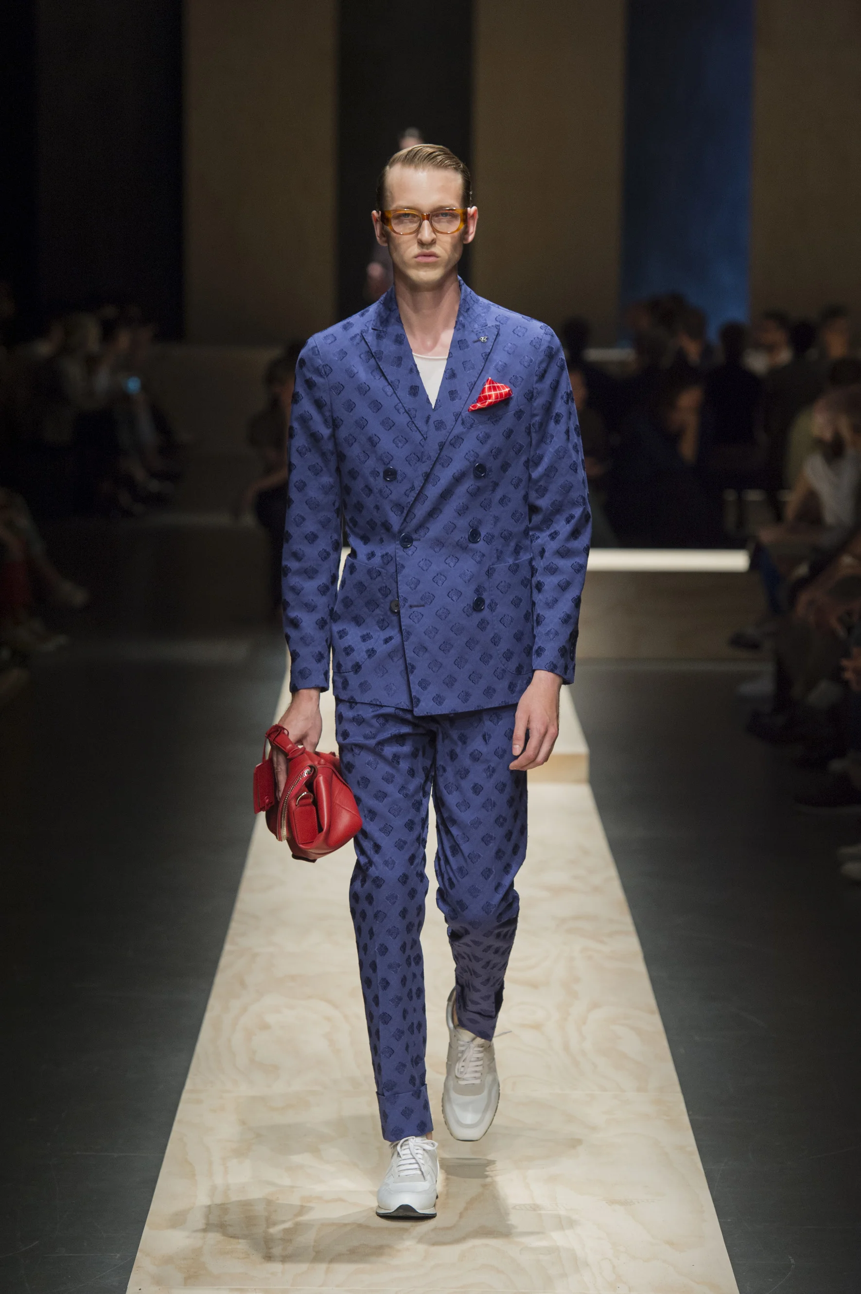 runway_16.JPG