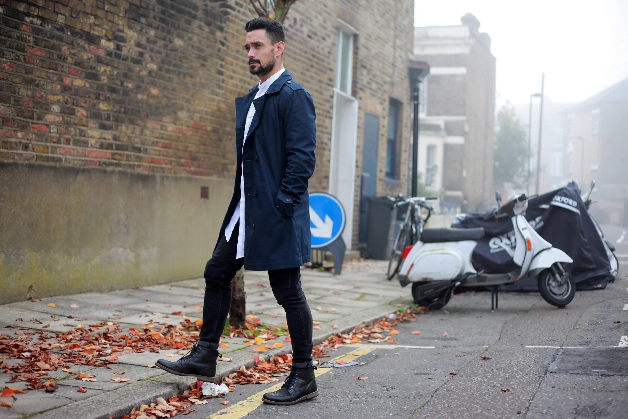 A WINTER MISTY MORNING