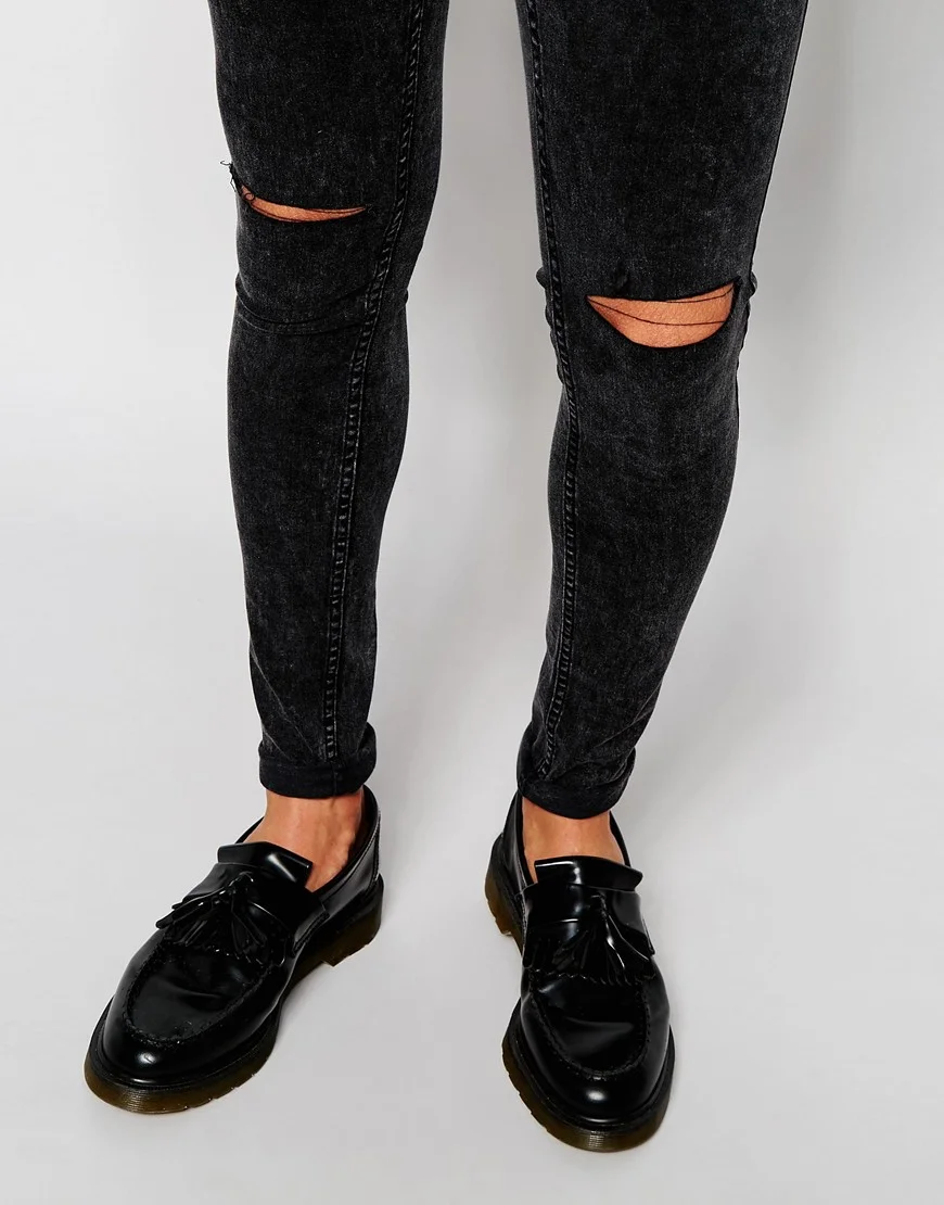 Black Skinny Jeans