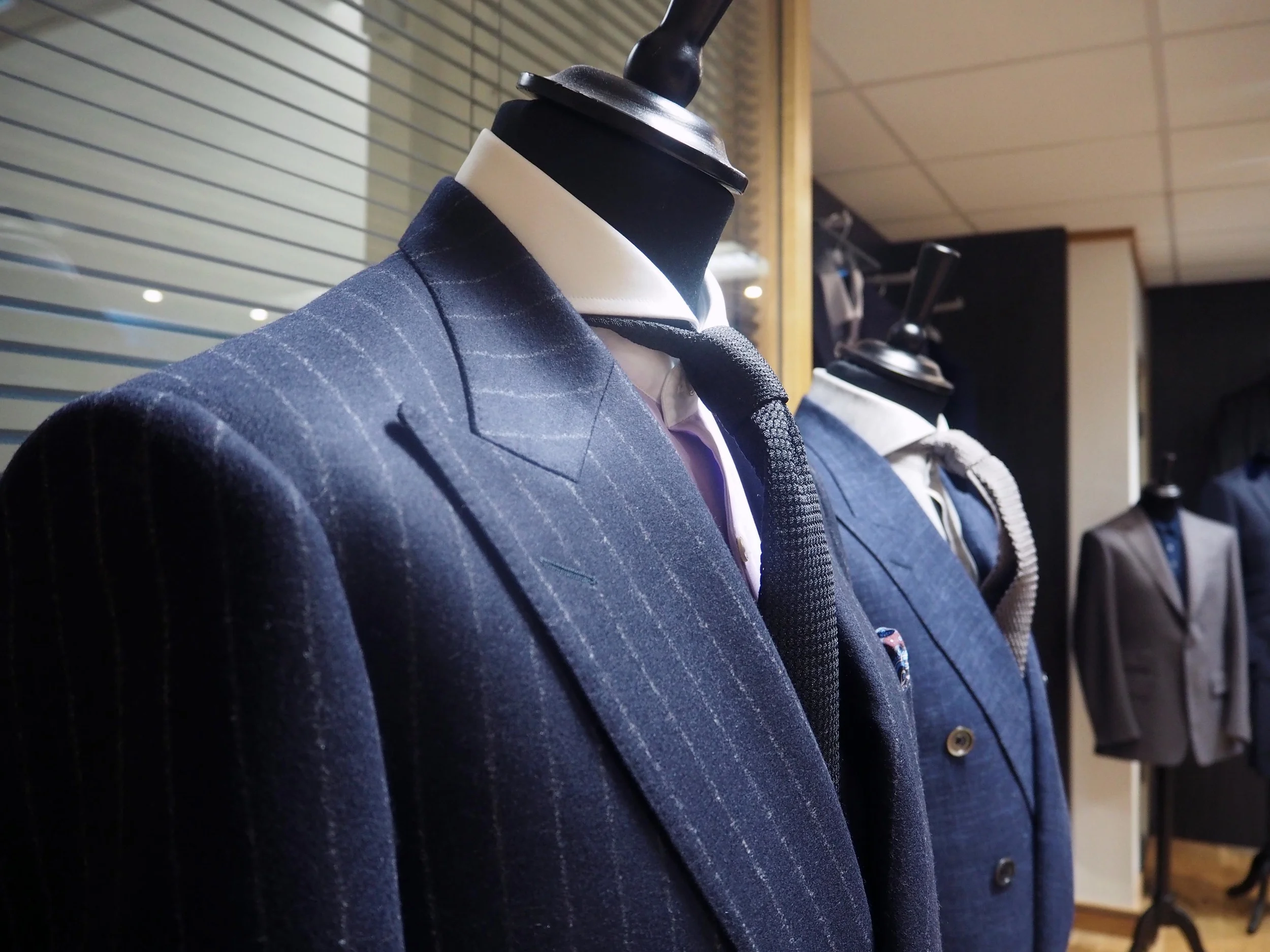 CHESTER BARRIE AW16 - SAVILE ROW