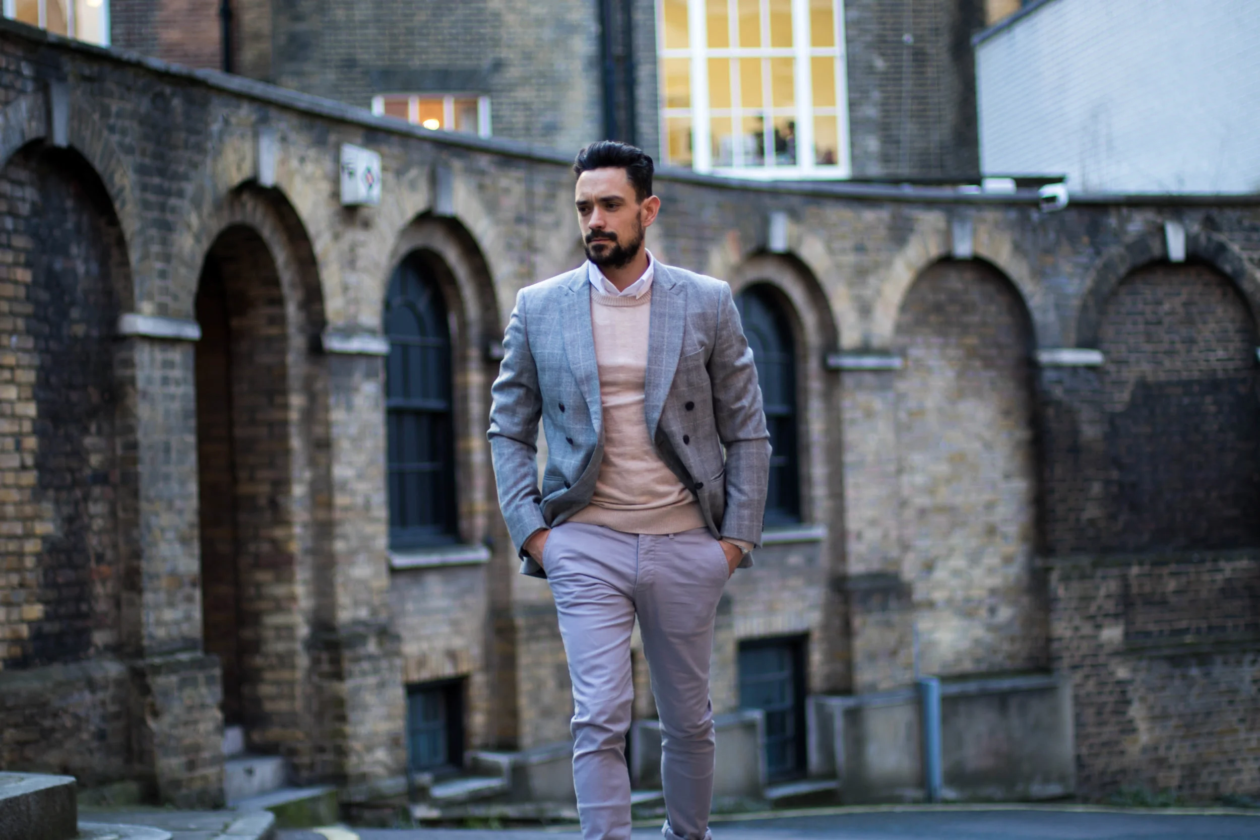 Getting The Most Out of Your Wardrobe: 1 Sweater 2 Ways