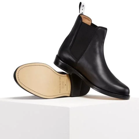 Black Leather Chelsea Boot
