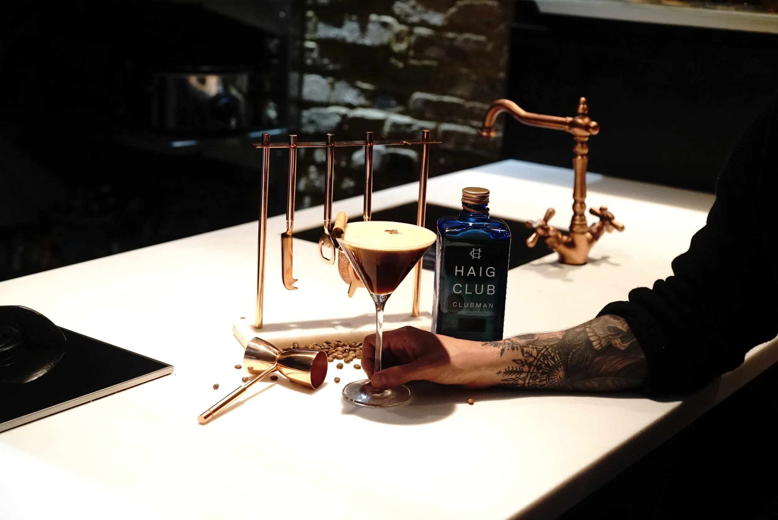Take the Christmas Cocktail Generator & Discover Your Perfect Christmas Drink