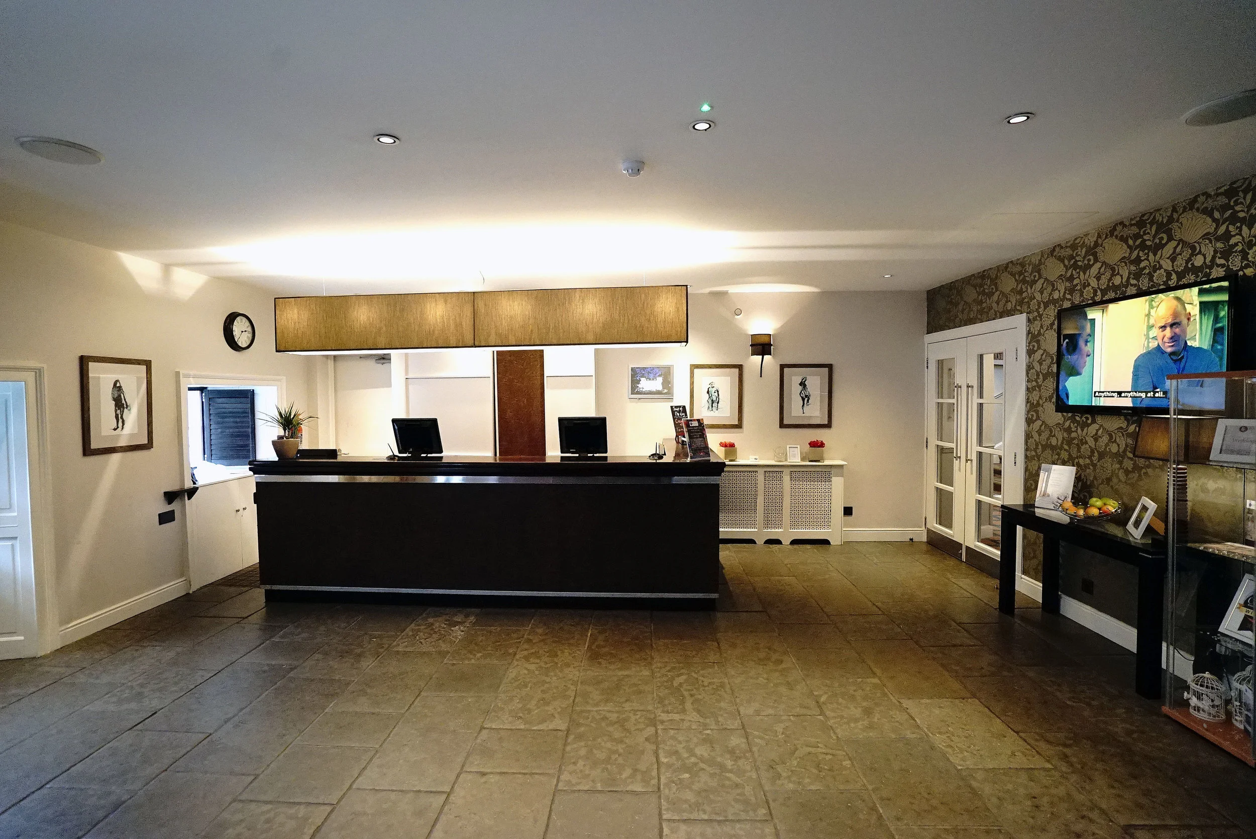 Mercure Peebles Reception.jpg