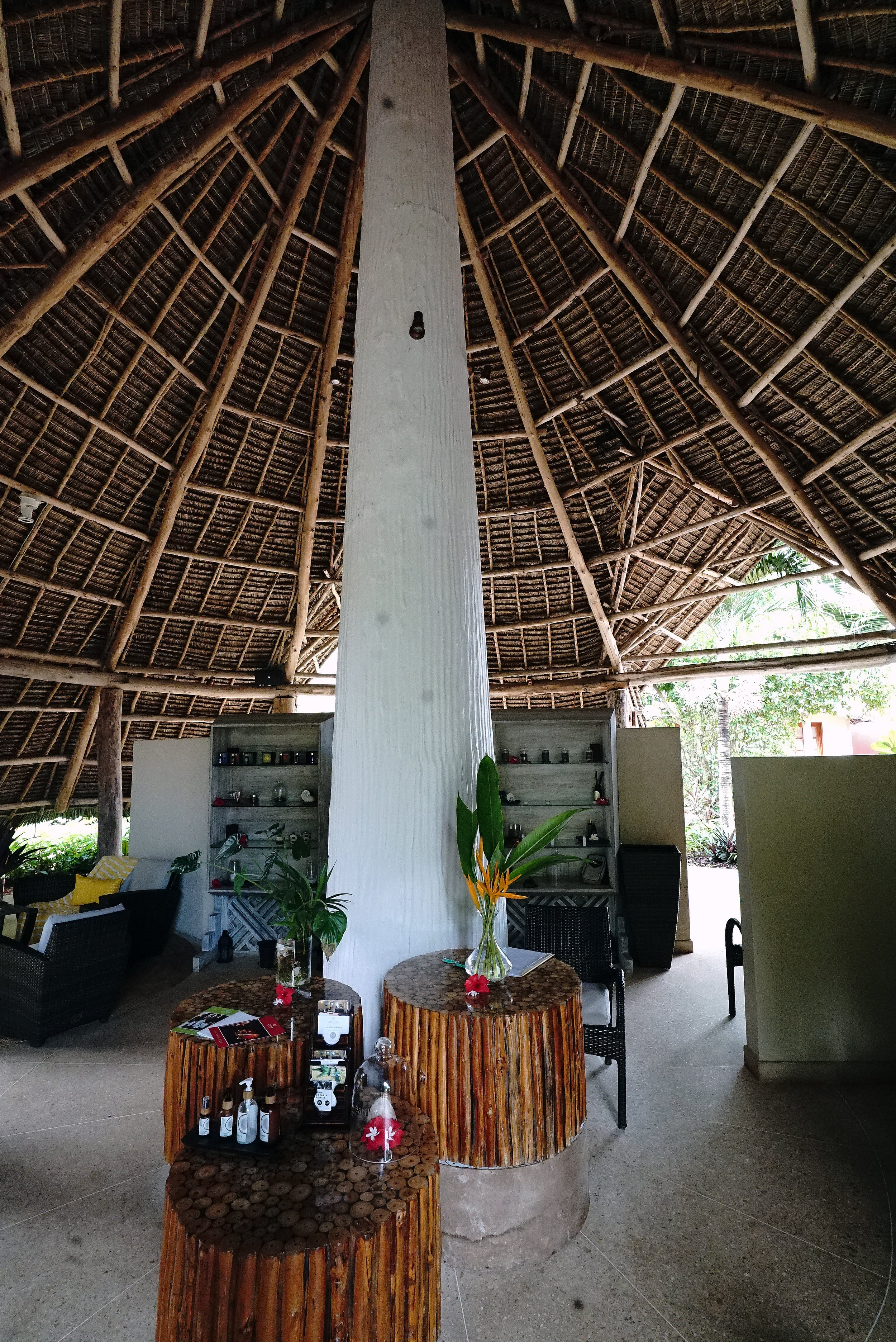 Essque Zalu Zanzibar Spa Reception.jpg
