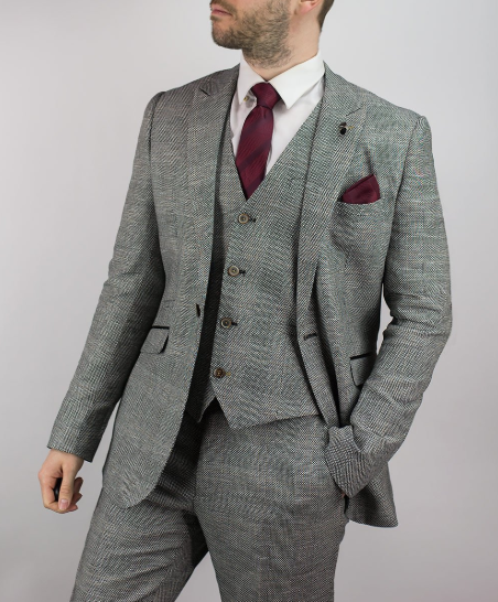 House of Cavani Suit 2