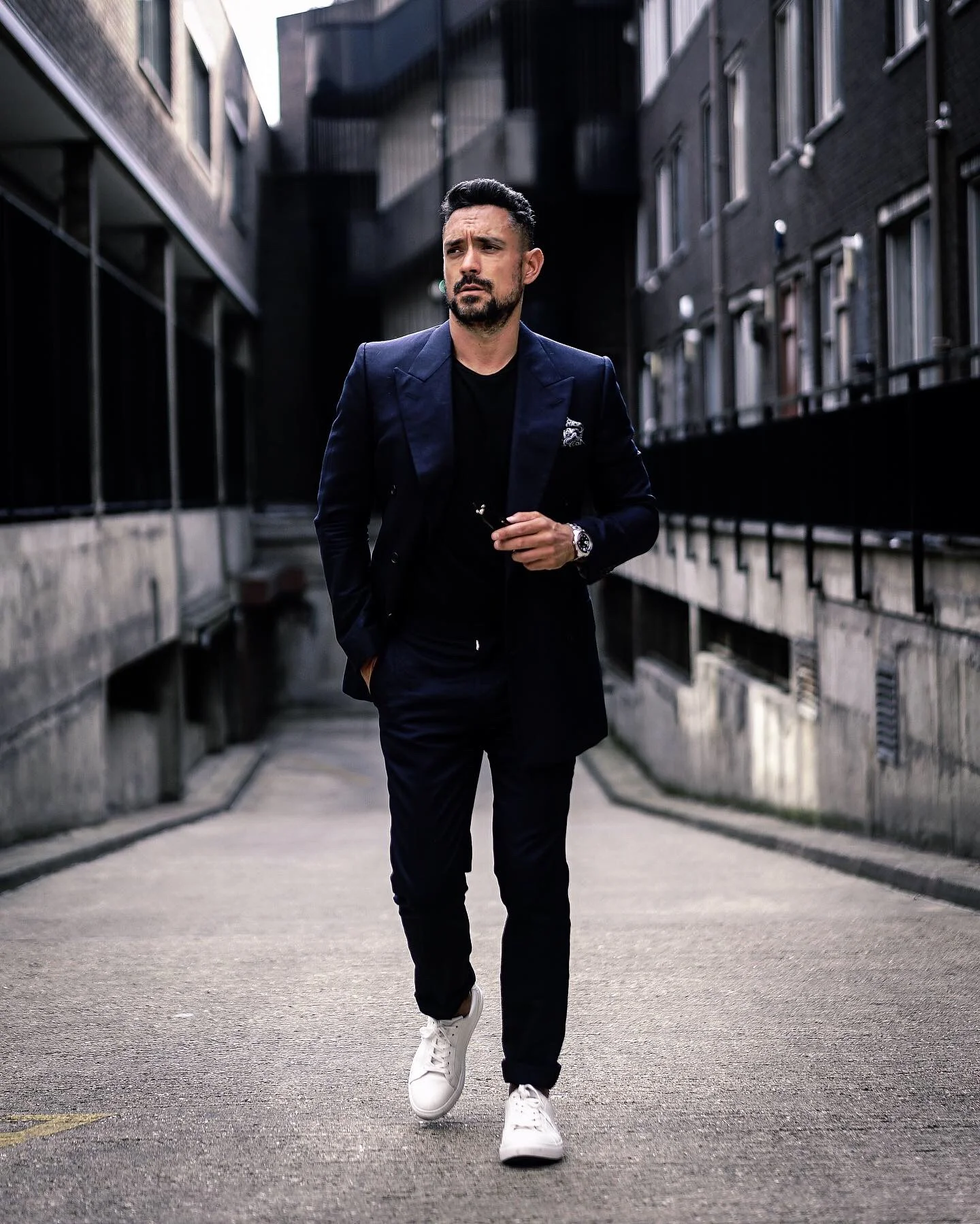 Carl Thompson Blogger.JPG