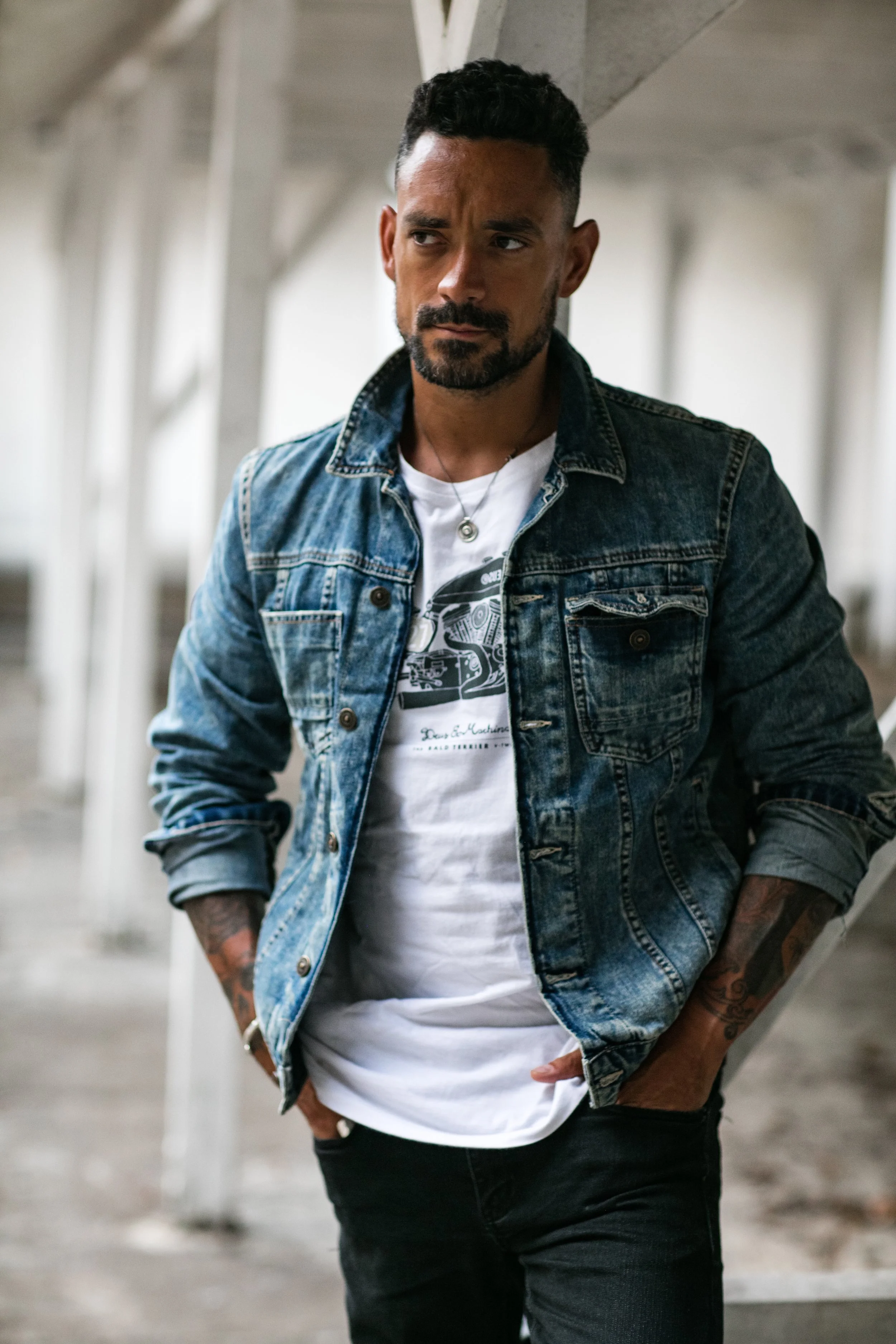 Carl American Crew 4.jpg