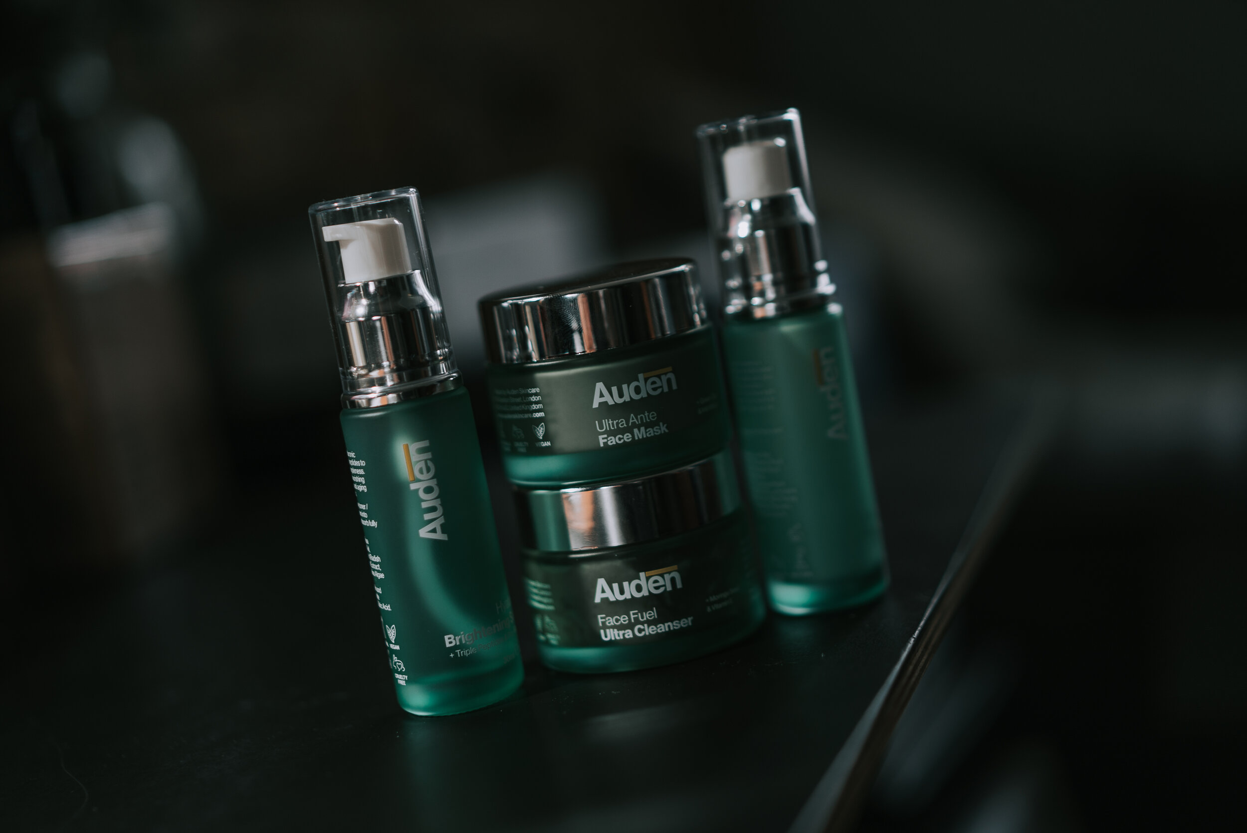 AUDEN SKINCARE: THIS ONE IS GREEN & HAS DRAGON'S BLOOD — MEN'S