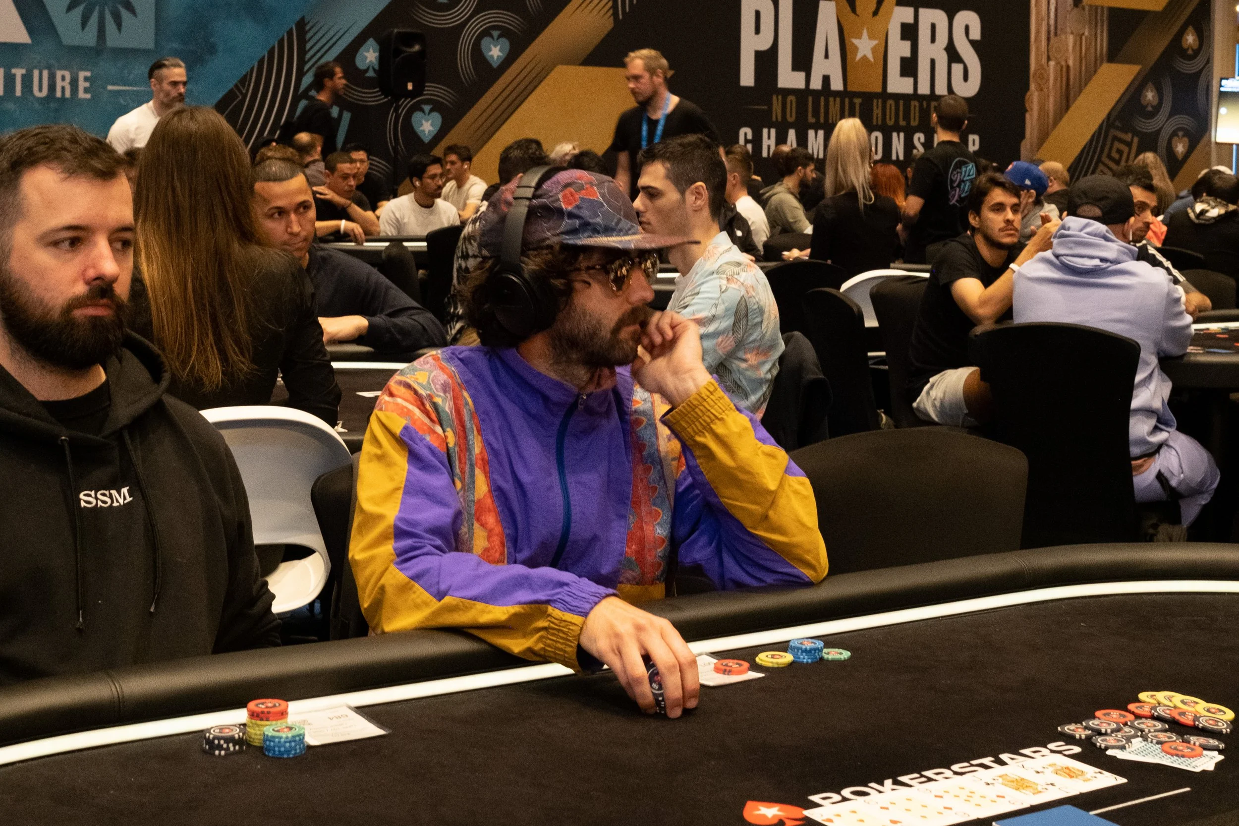 What to wear at a Poker tournament?