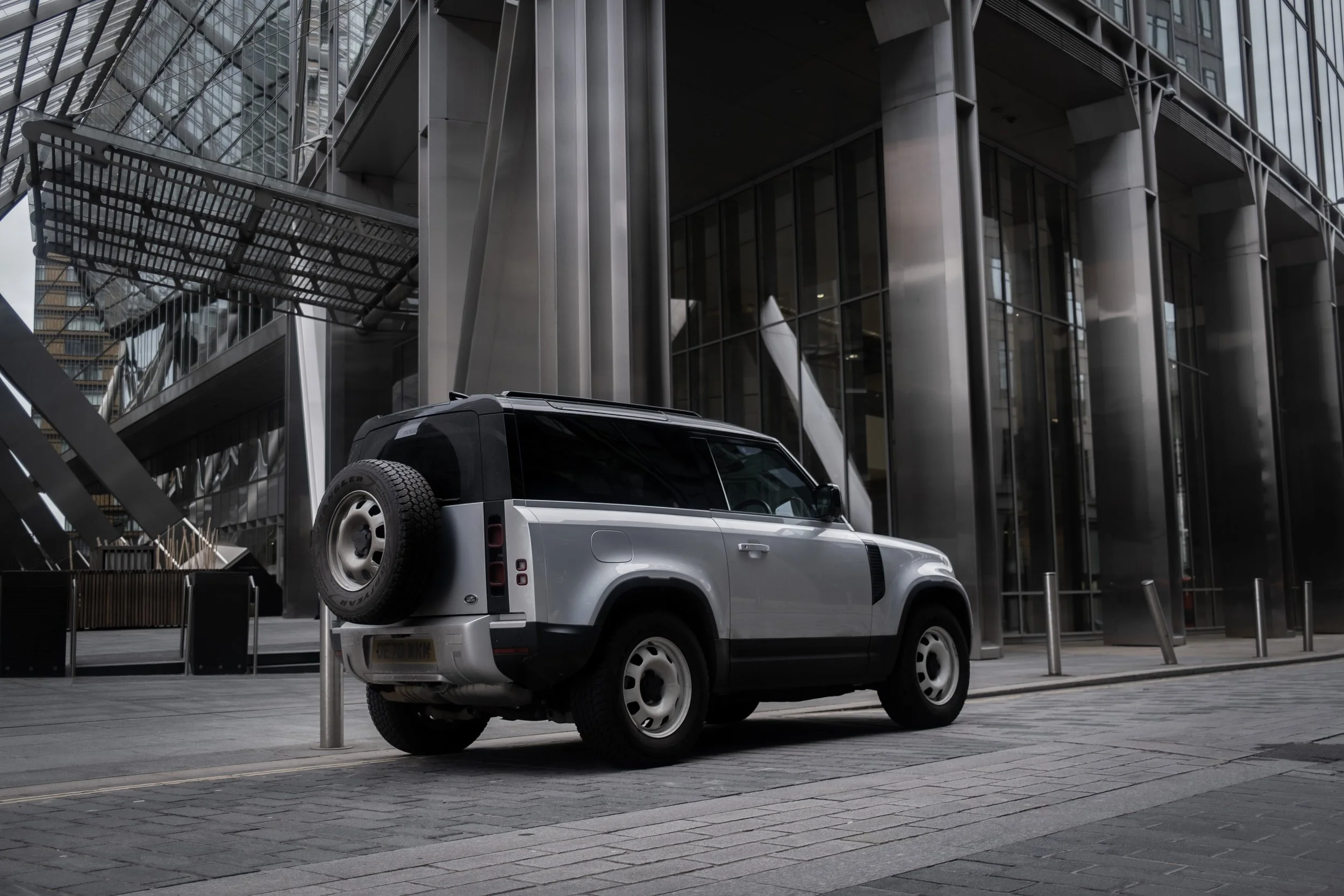 10 Reasons Why a Land Rover Defender 110 is the Perfect Country Car