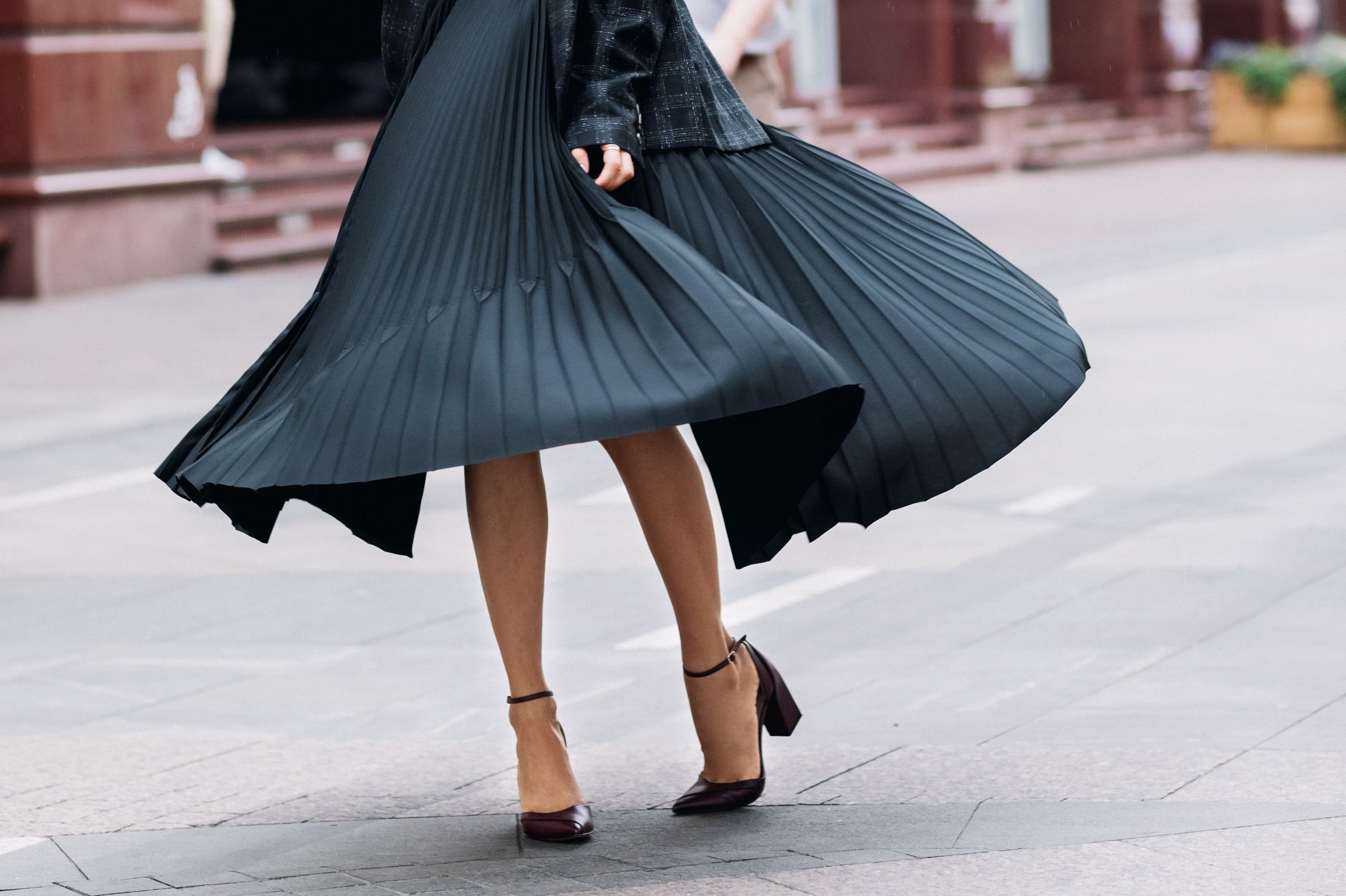 How to Style A Maxi Skirt and Look Beautifully Elegant
