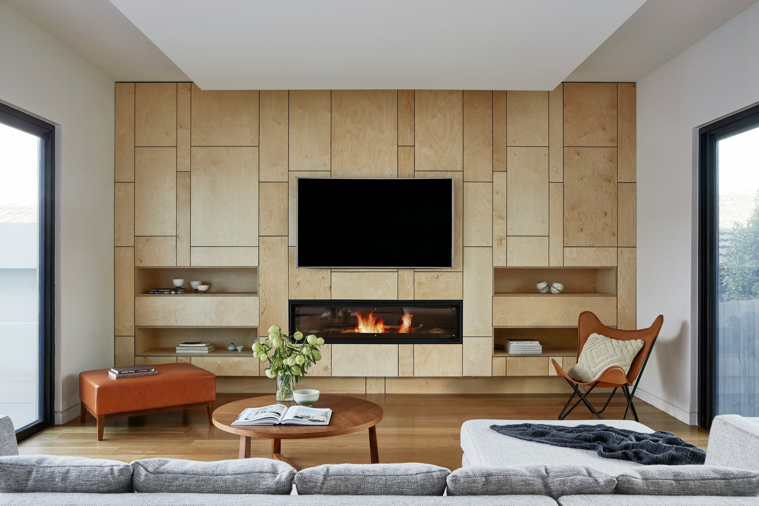 SMART LIVING: INTEGRATING TECHNOLOGY INTO YOUR EVERYDAY LIFE