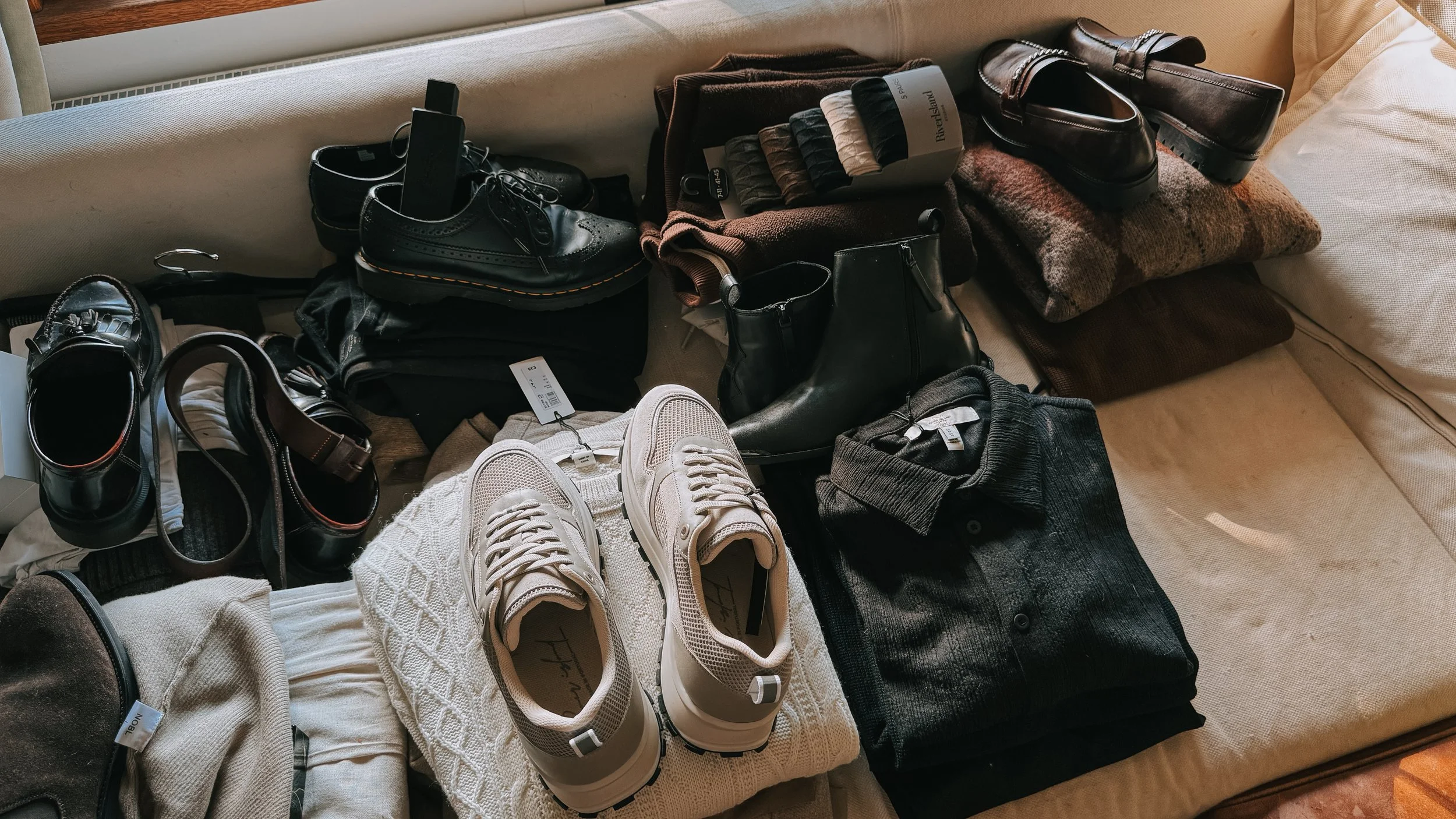 Men's Fashion in Autumn: The Art of Layering for the British Gentleman