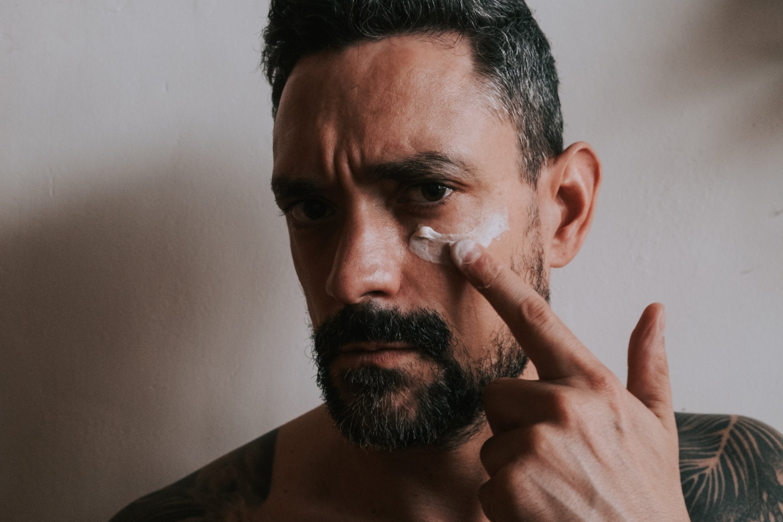 SKINCARE FOR MEN WITH SENSITIVE SKIN: PRODUCT ROUNDUP