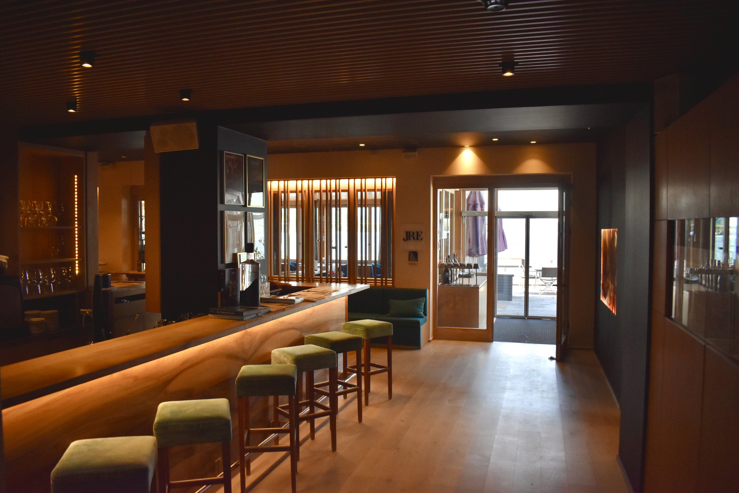 Das Traunsee Austria Hotel - Best Breakfast with Michelin Star Restaurant and Lake Views