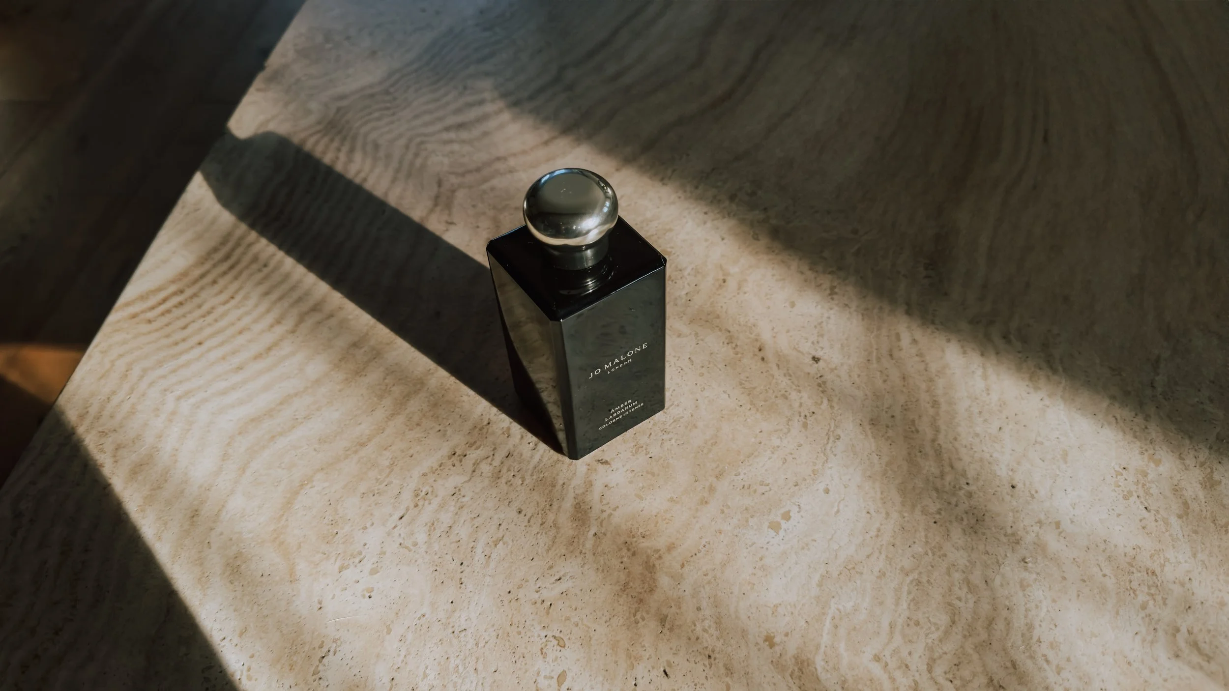 Amber &amp; Labdanum by Jo Malone London: A Golden Resinous Embrace