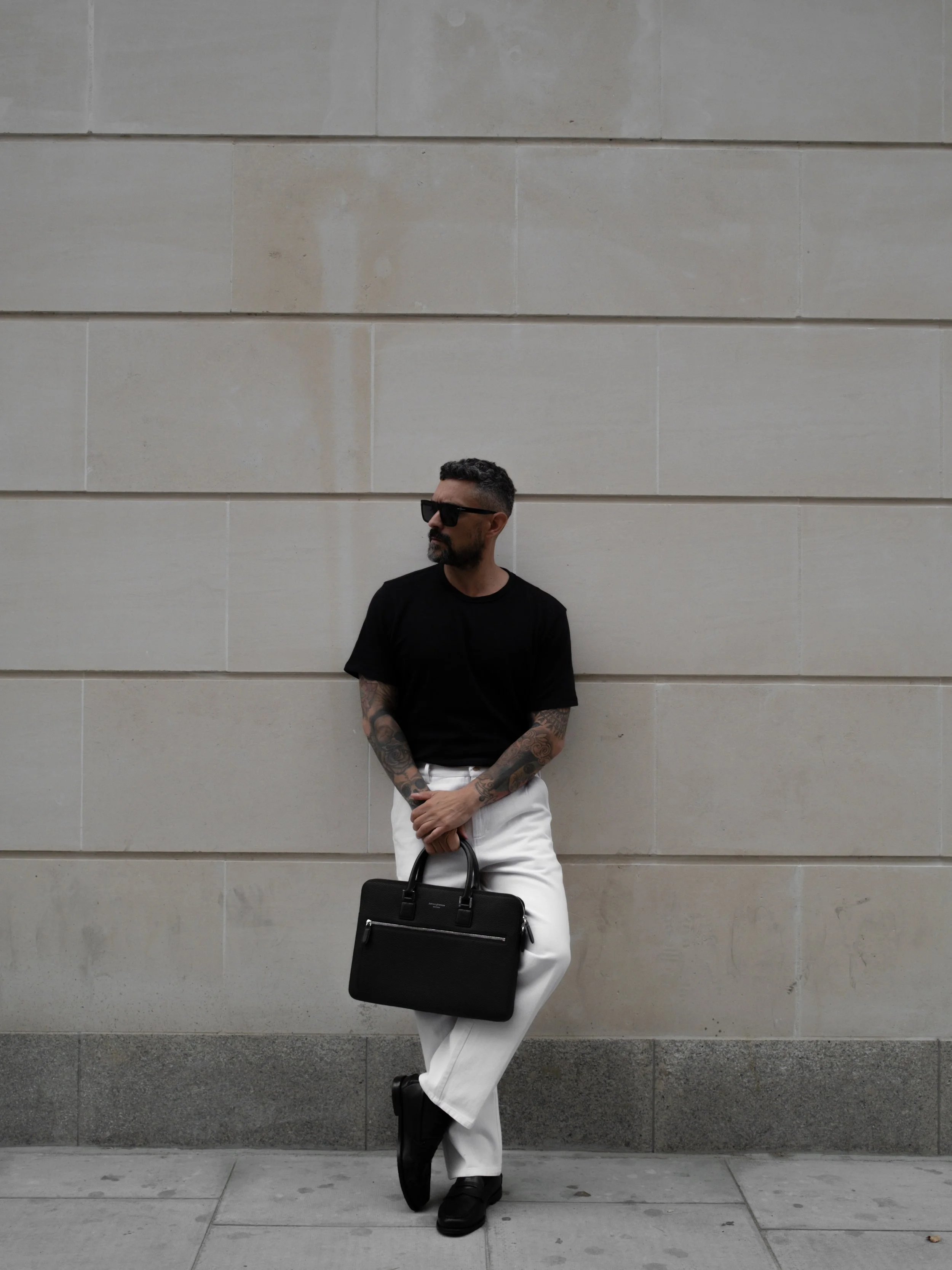 How to Style Monochrome for Men: Simple, Timeless Fashion with SEASONS