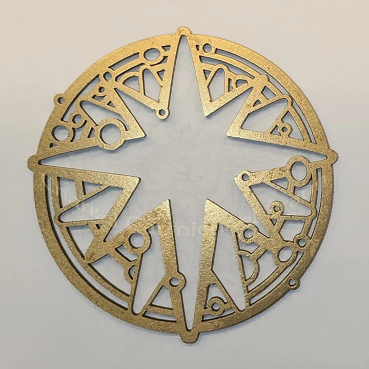 Ornament_CharisCarmichaelBraun_Star_gold_s.jpg
