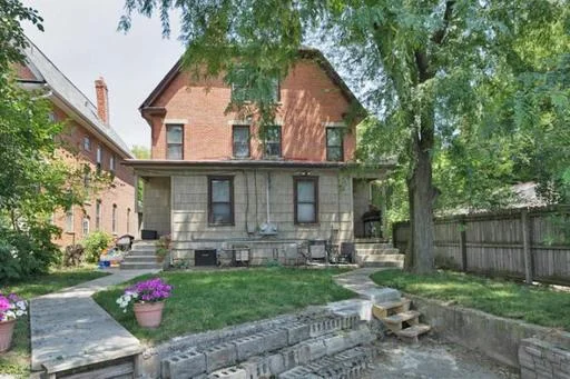 927MTPLEASANT6.jpg