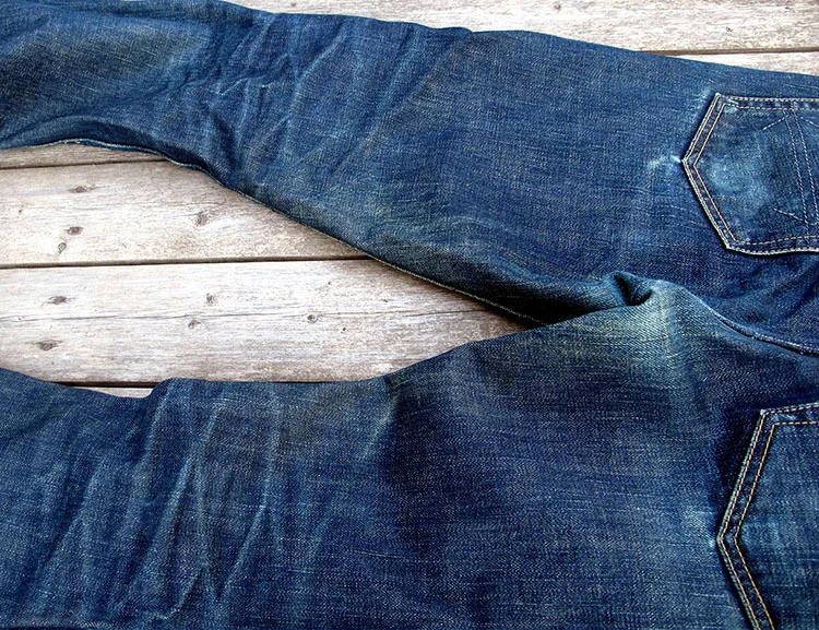 bk knee on horiz.JPG