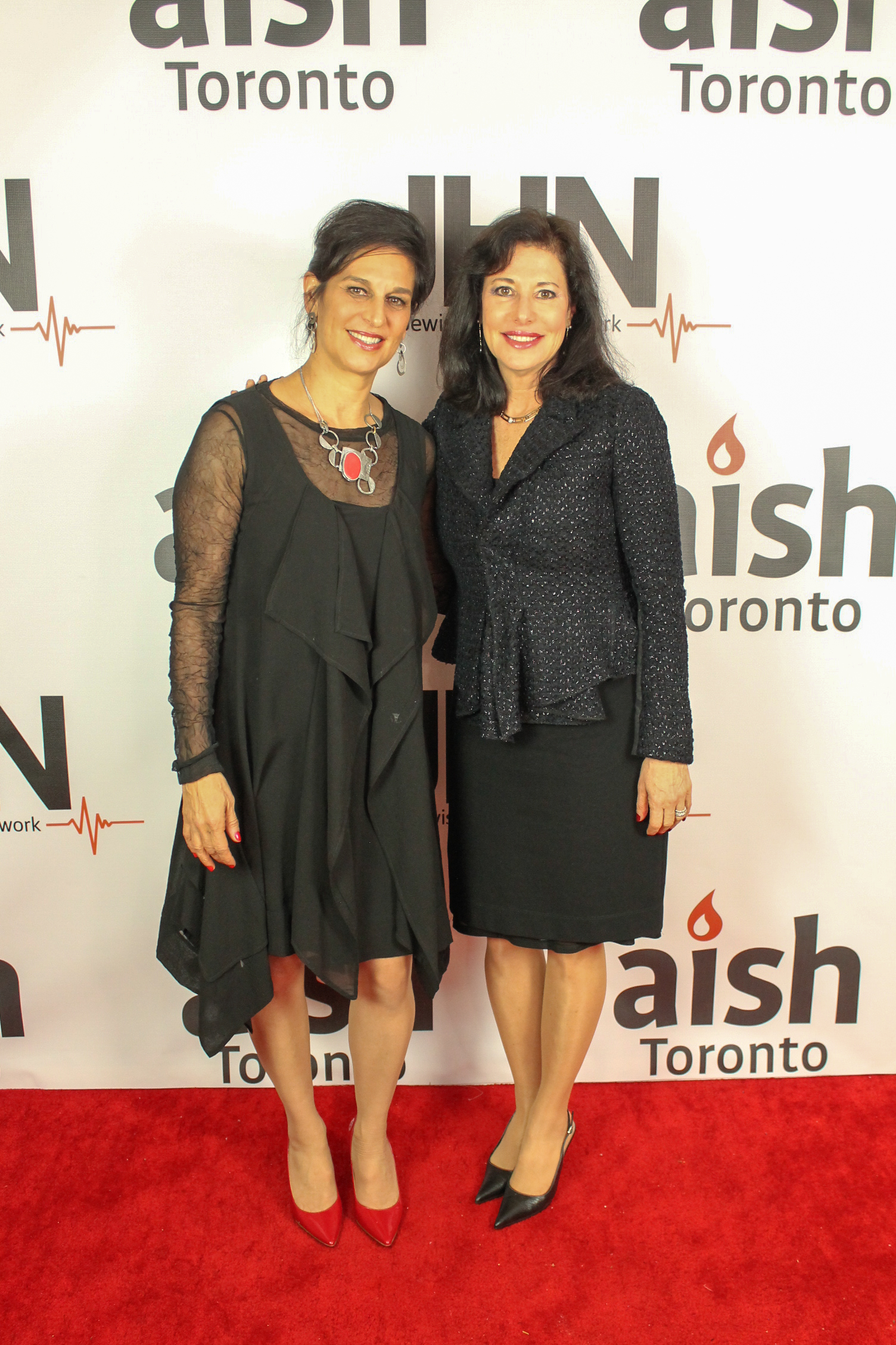 Aish-48-2960786770-O.jpg