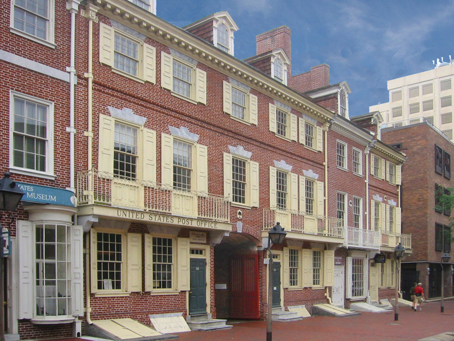 The houses and print shop owned by Ben Franklin still exist on Market Street in Philadelphia.