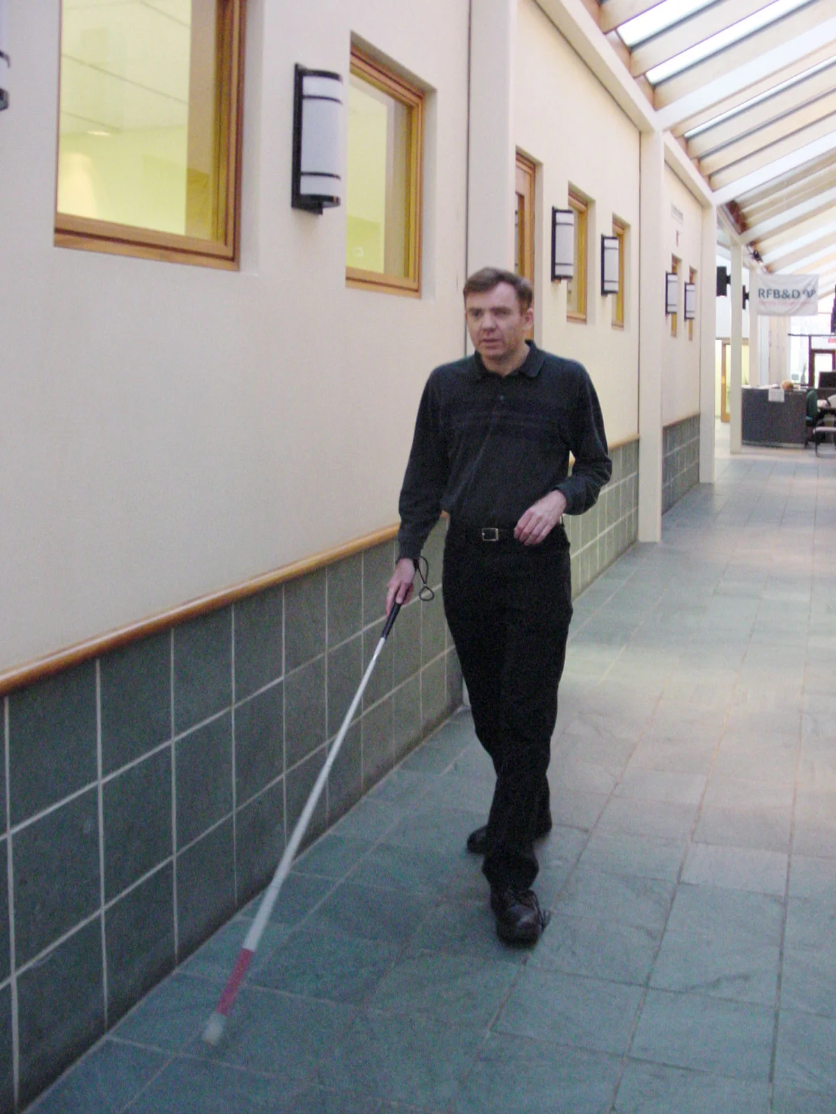 Cleanly designed edges with the minimum of obstacles are friendly to both the sighted and unsighted.