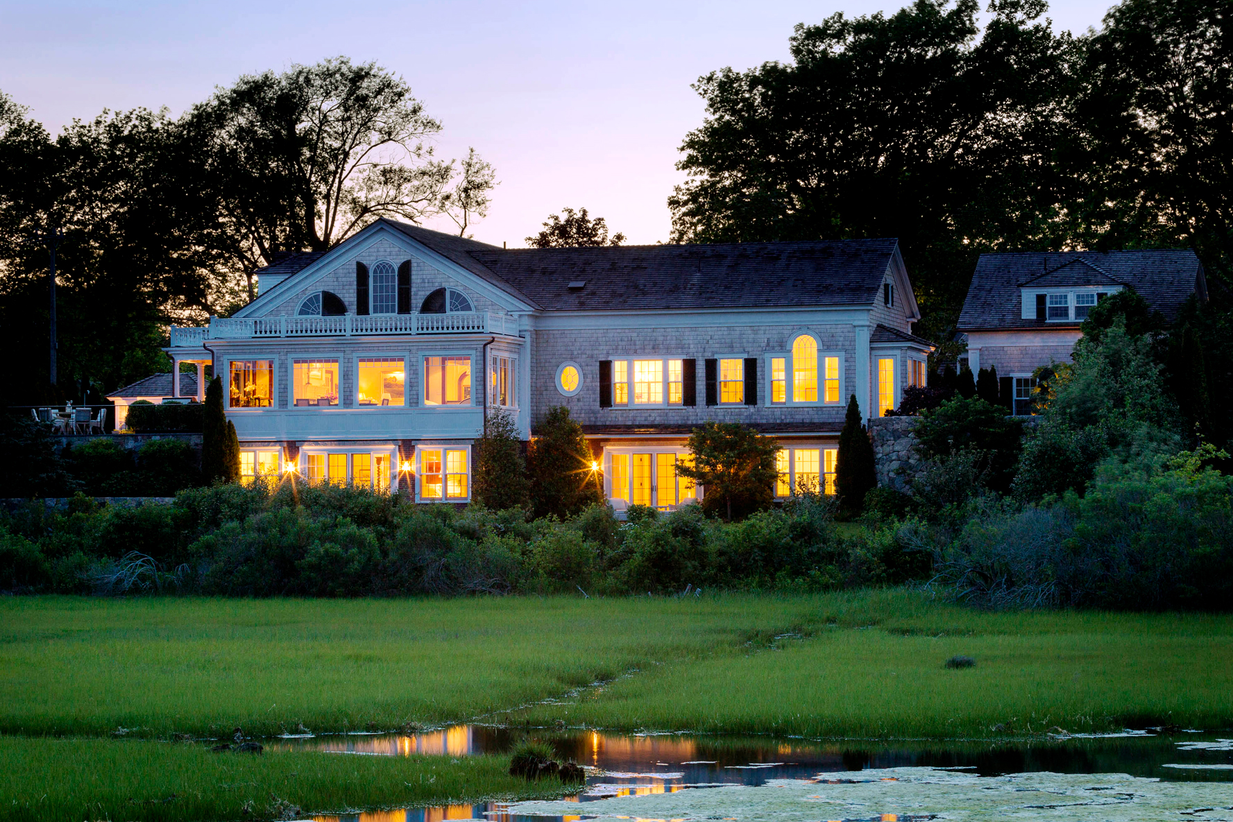 Studio-C-Greek-Revival-Home-front-night-2.jpg