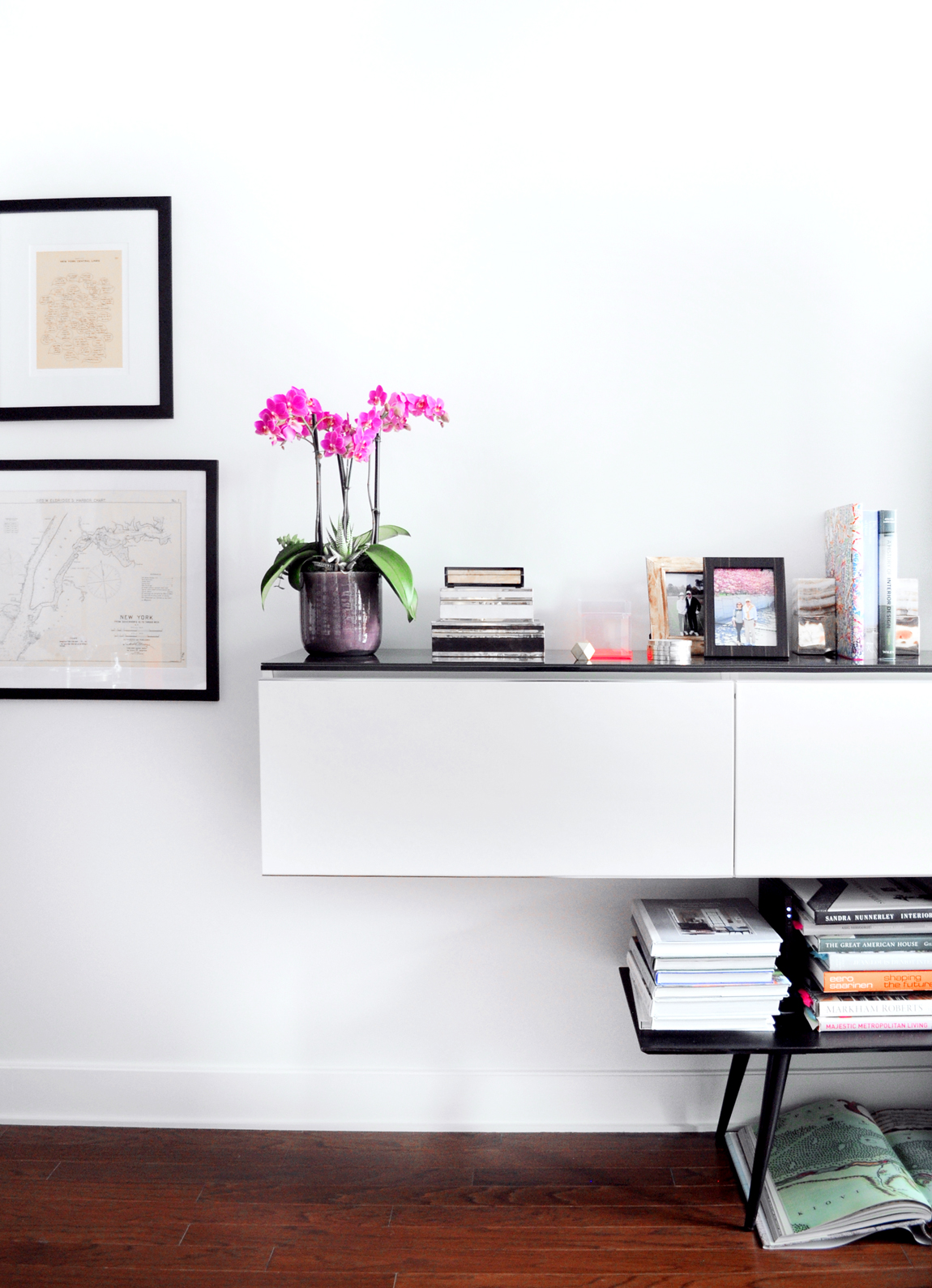 Studio-C-Flatiron-Loft-entertainment-area.jpg
