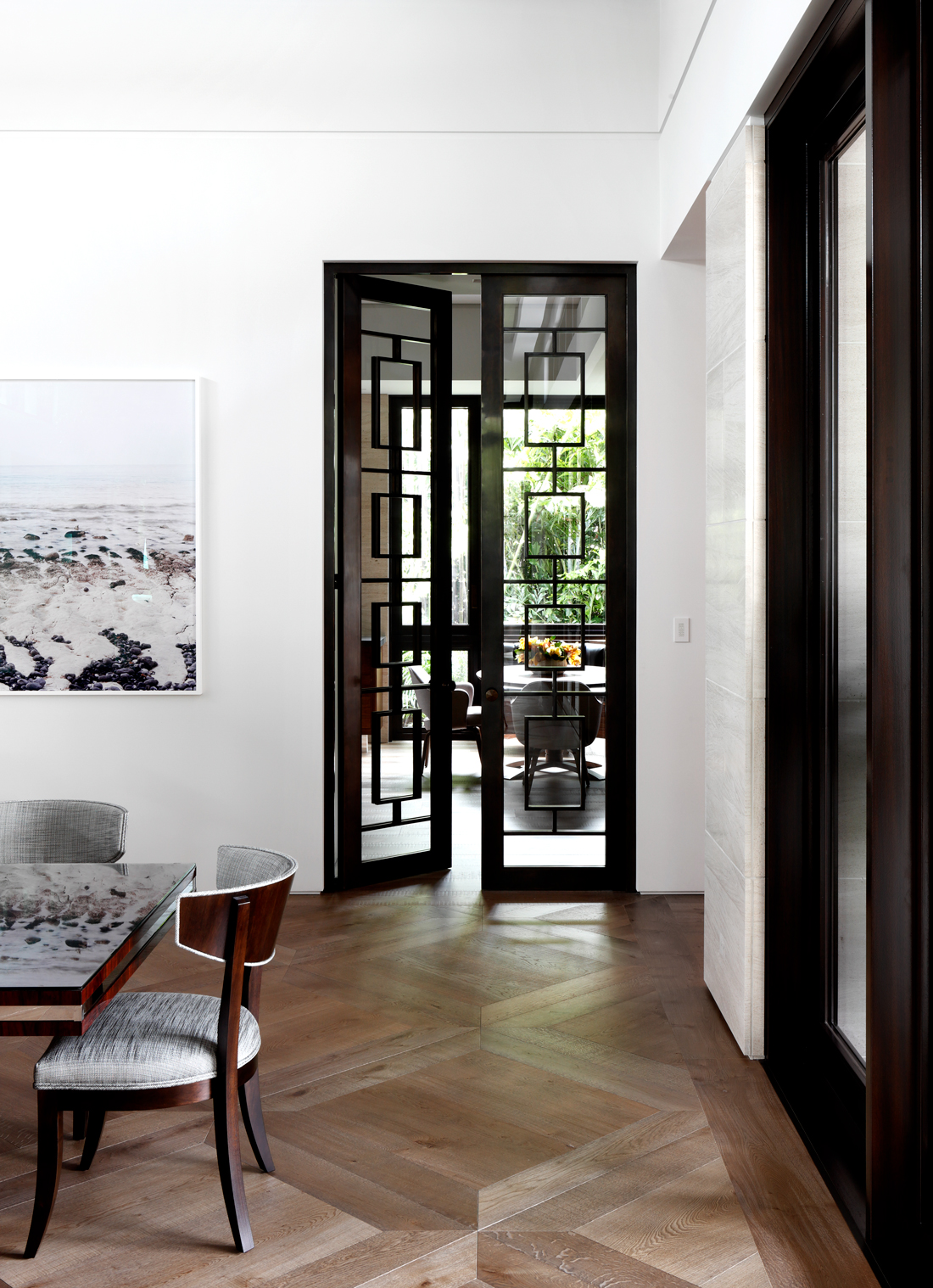 VINTAGE DOORWAY