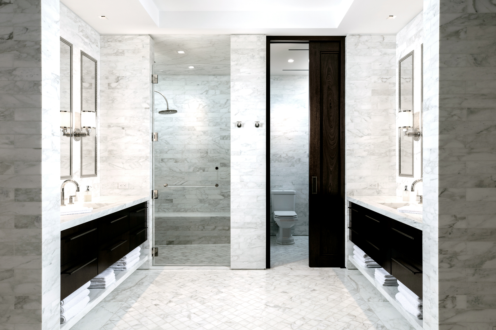 Studio-C-Modern-Bungalow-Bathroom-5.jpg